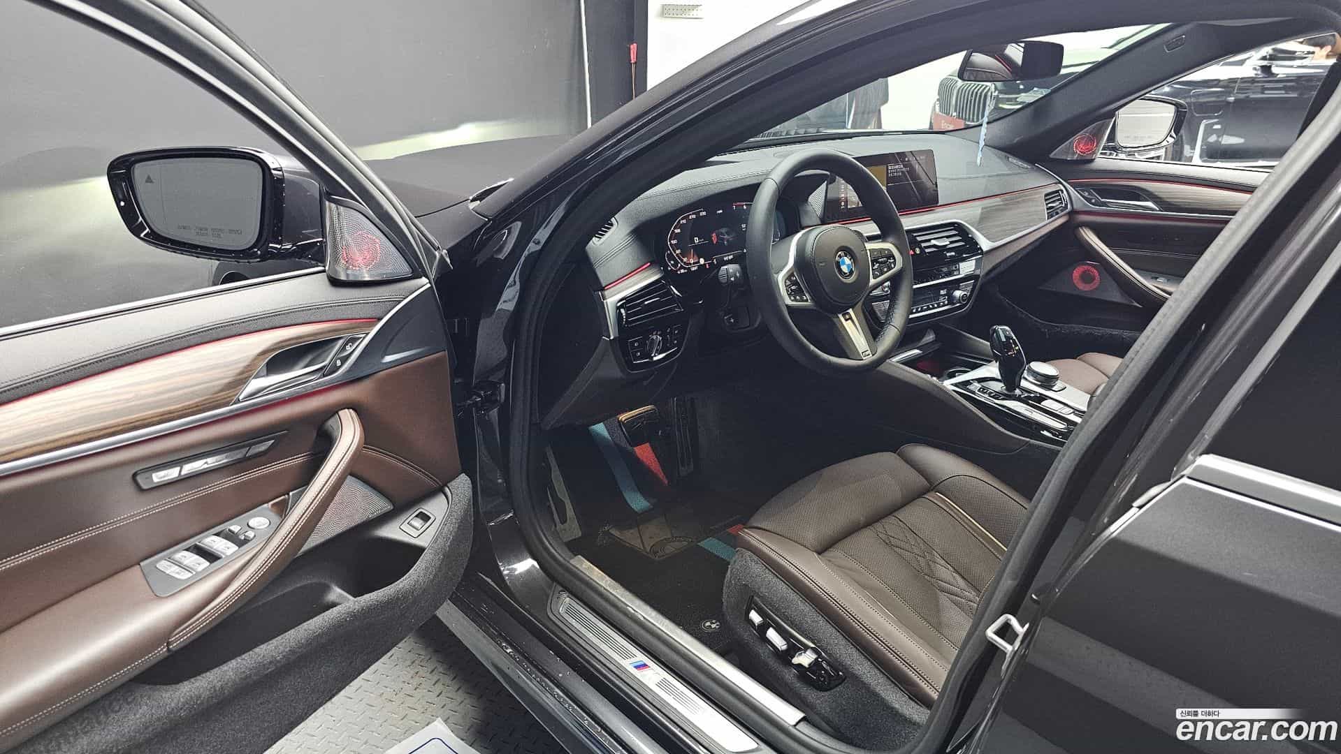 5-Series BMW 2020.4-INNER-010