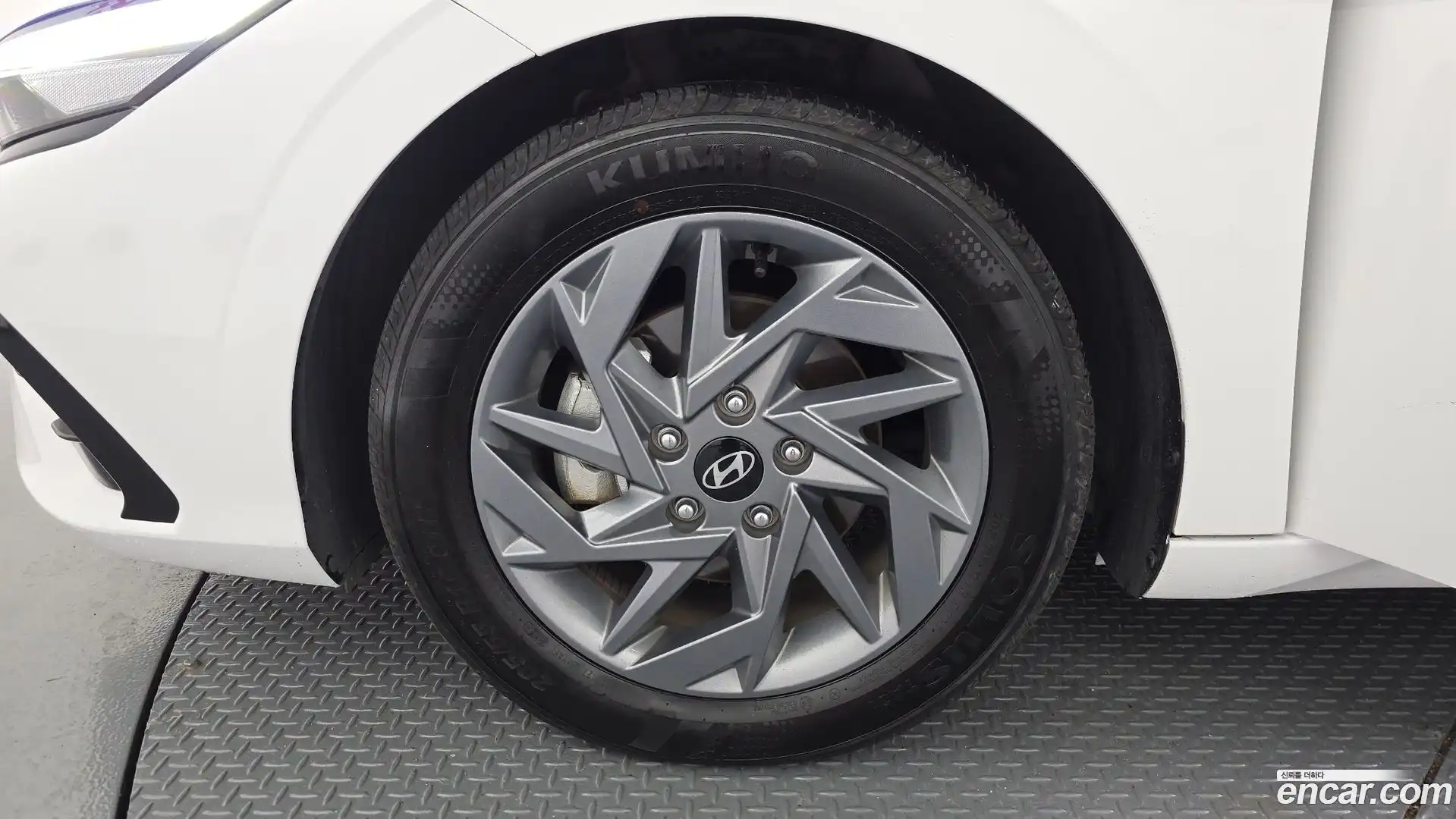 AVANTE Hyundai 2023.5-OUTER-005