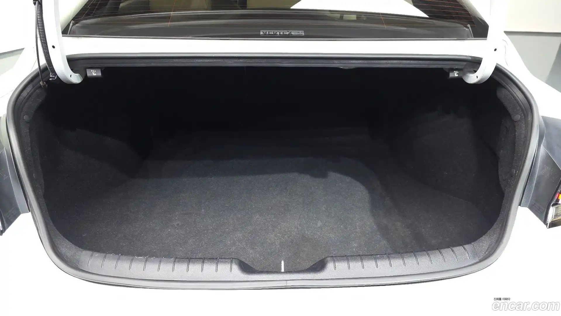 AVANTE Hyundai 2023.5-OPTION-024