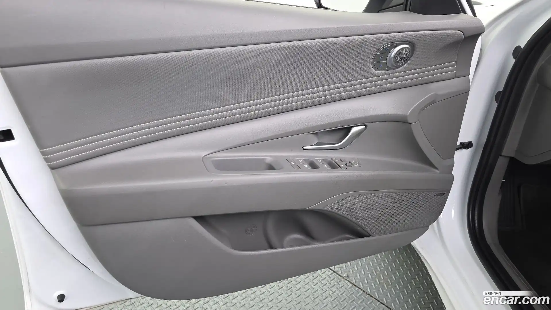 AVANTE Hyundai 2023.5-INNER-034
