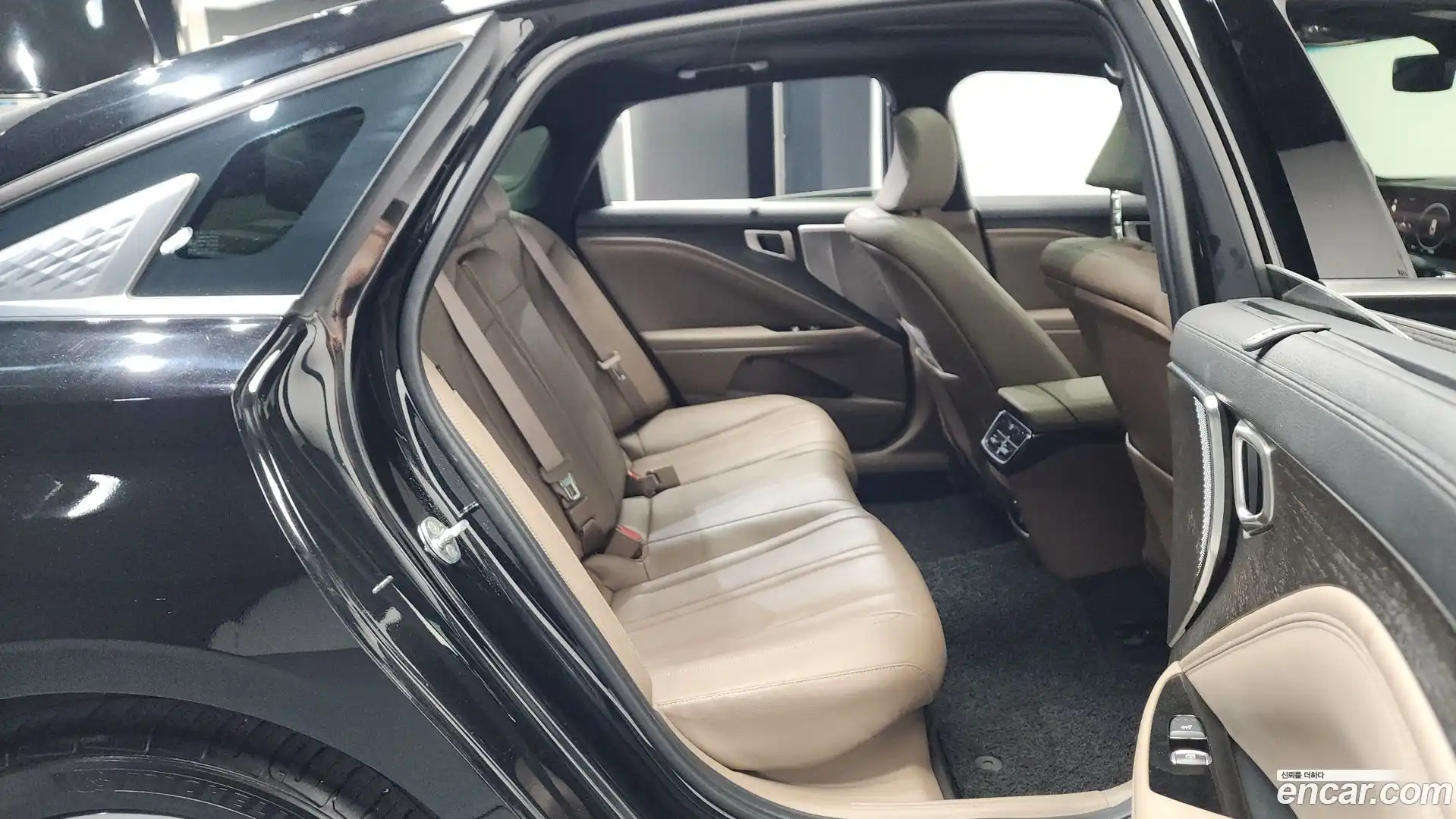 K8 Kia 2022.8-OPTION-015