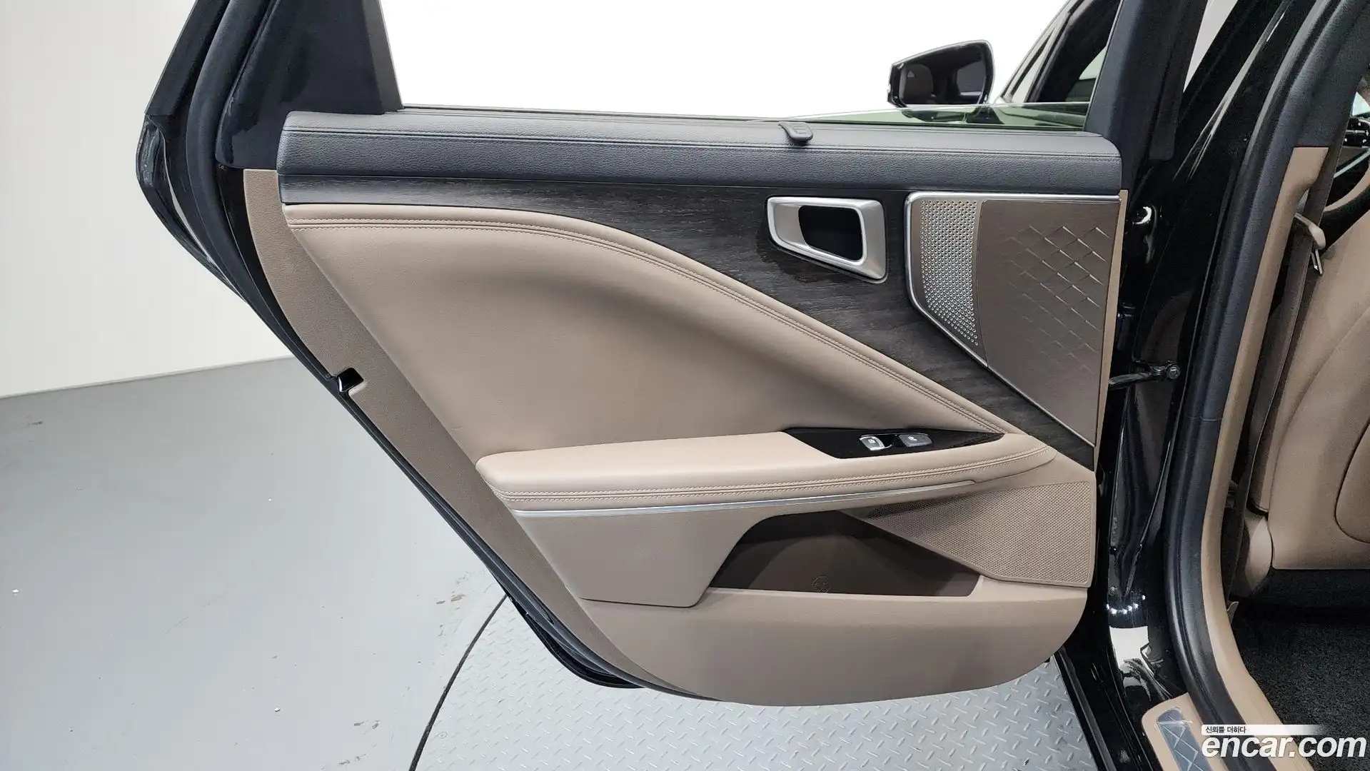 K8 Kia 2022.8-INNER-035