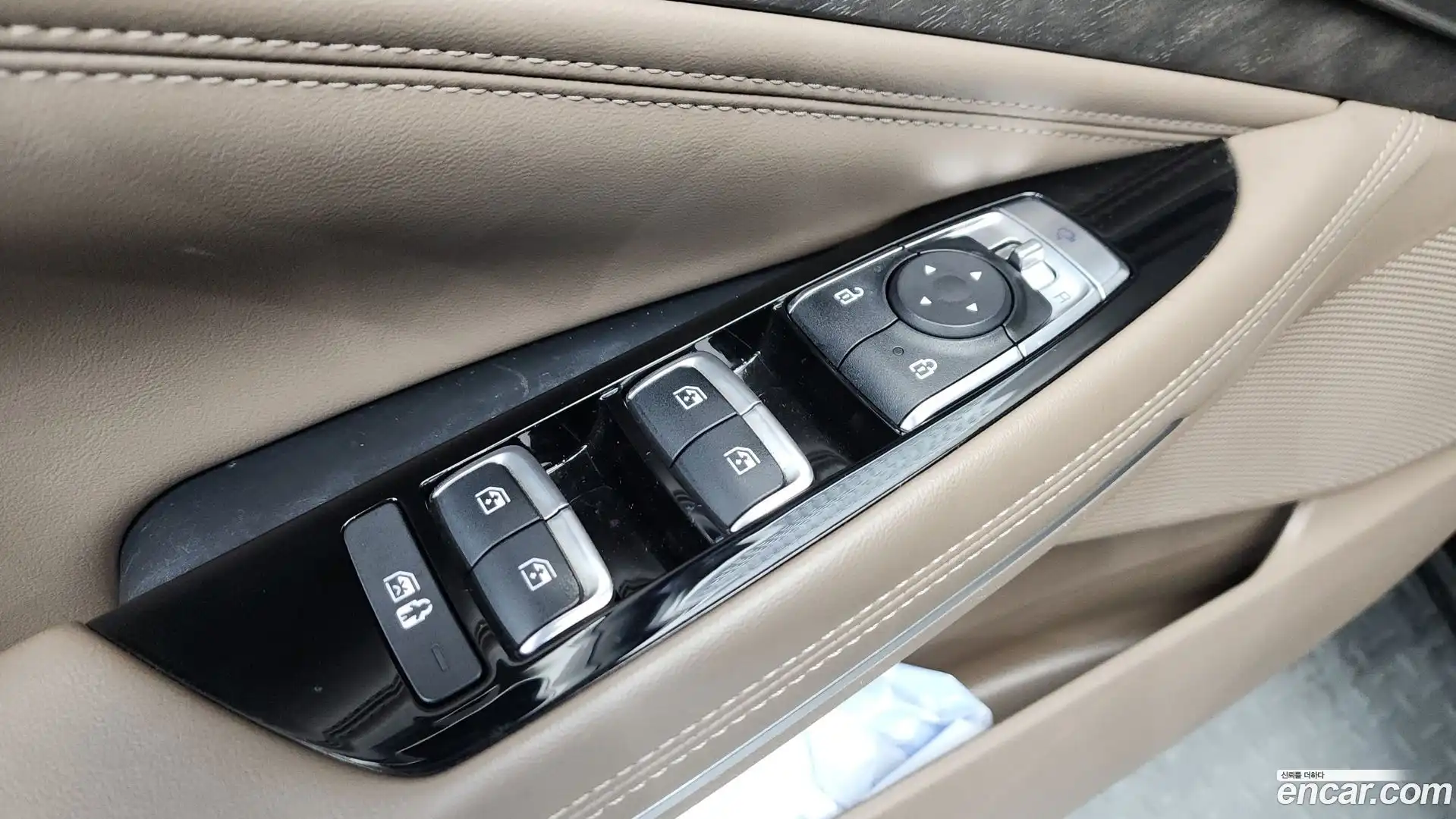 K8 Kia 2022.8-OPTION-051