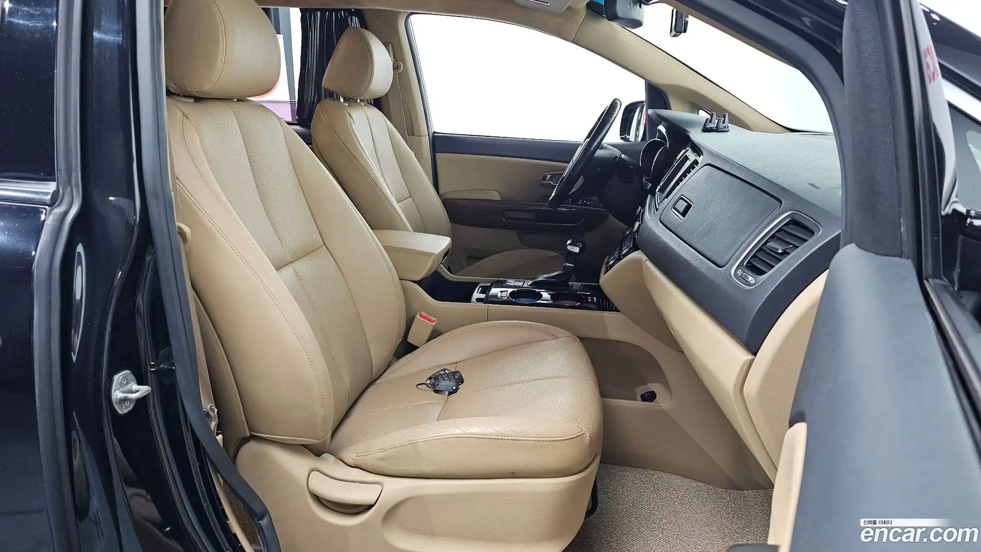 Canival Kia 2018.0-INNER-036