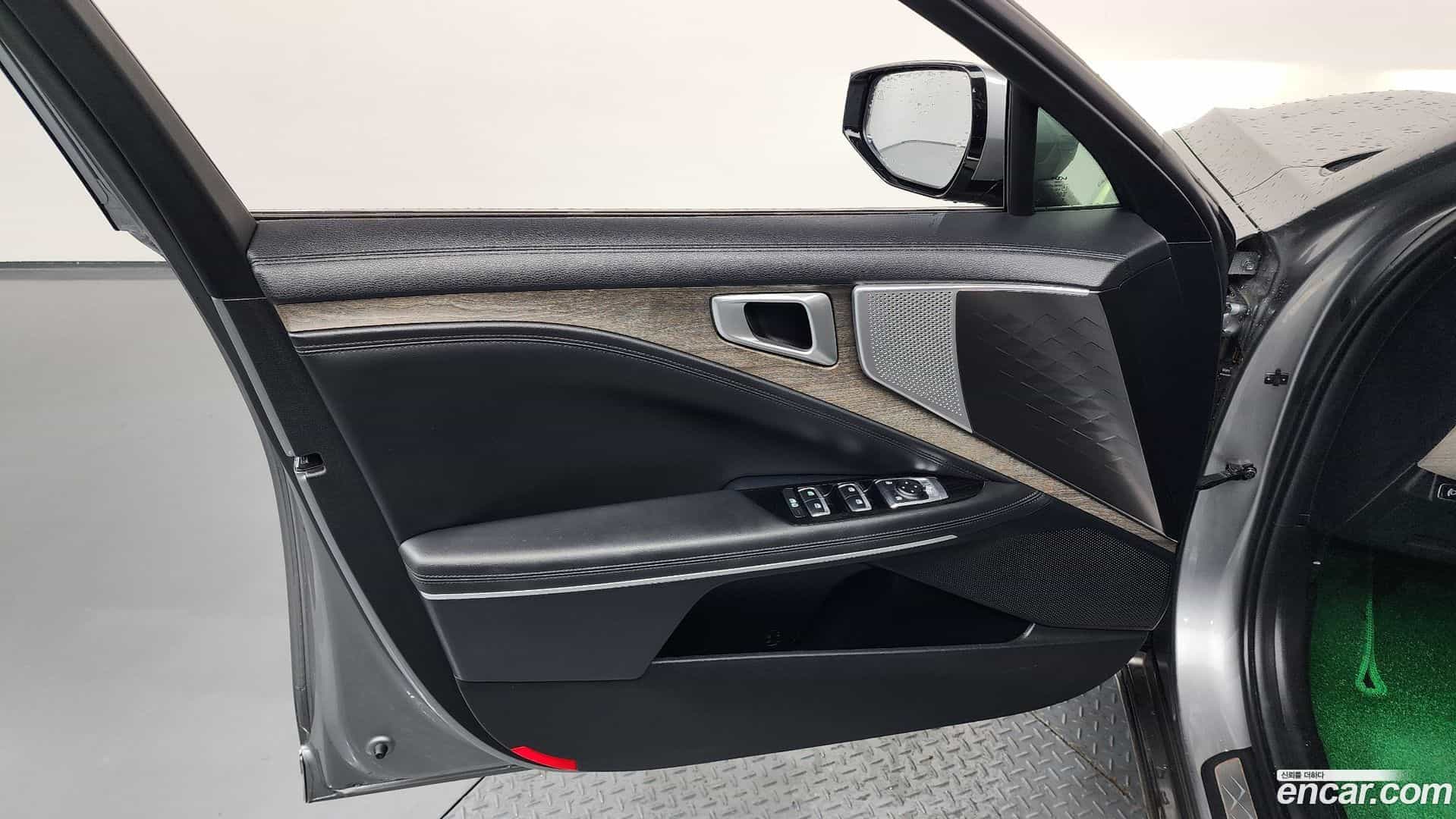 K8 Kia 2023.2-INNER-034