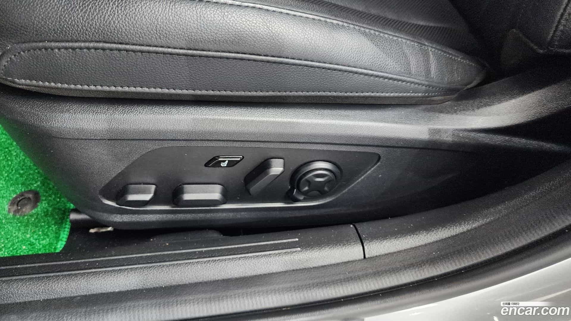 K8 Kia 2023.2-OPTION-044