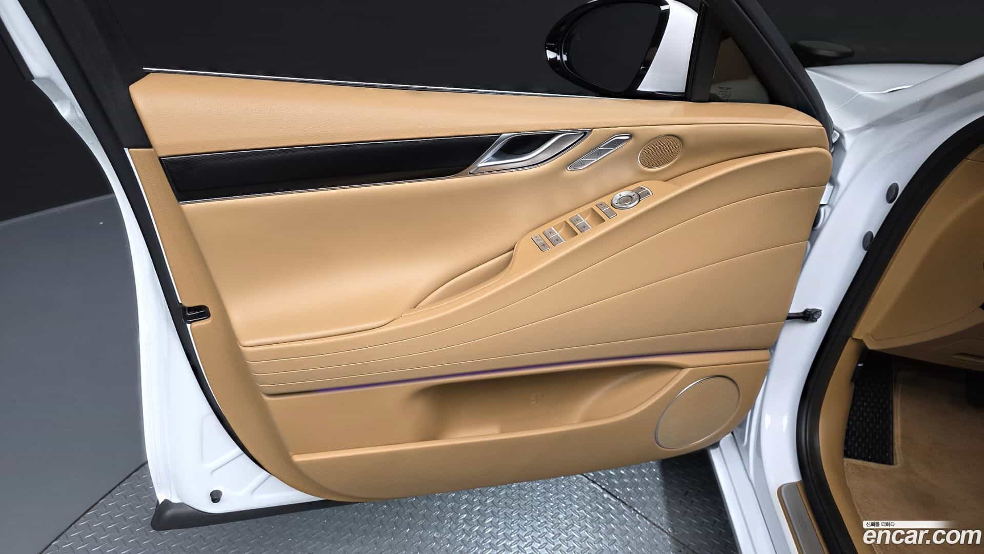 G80 Genesis 2024.1-INNER-034