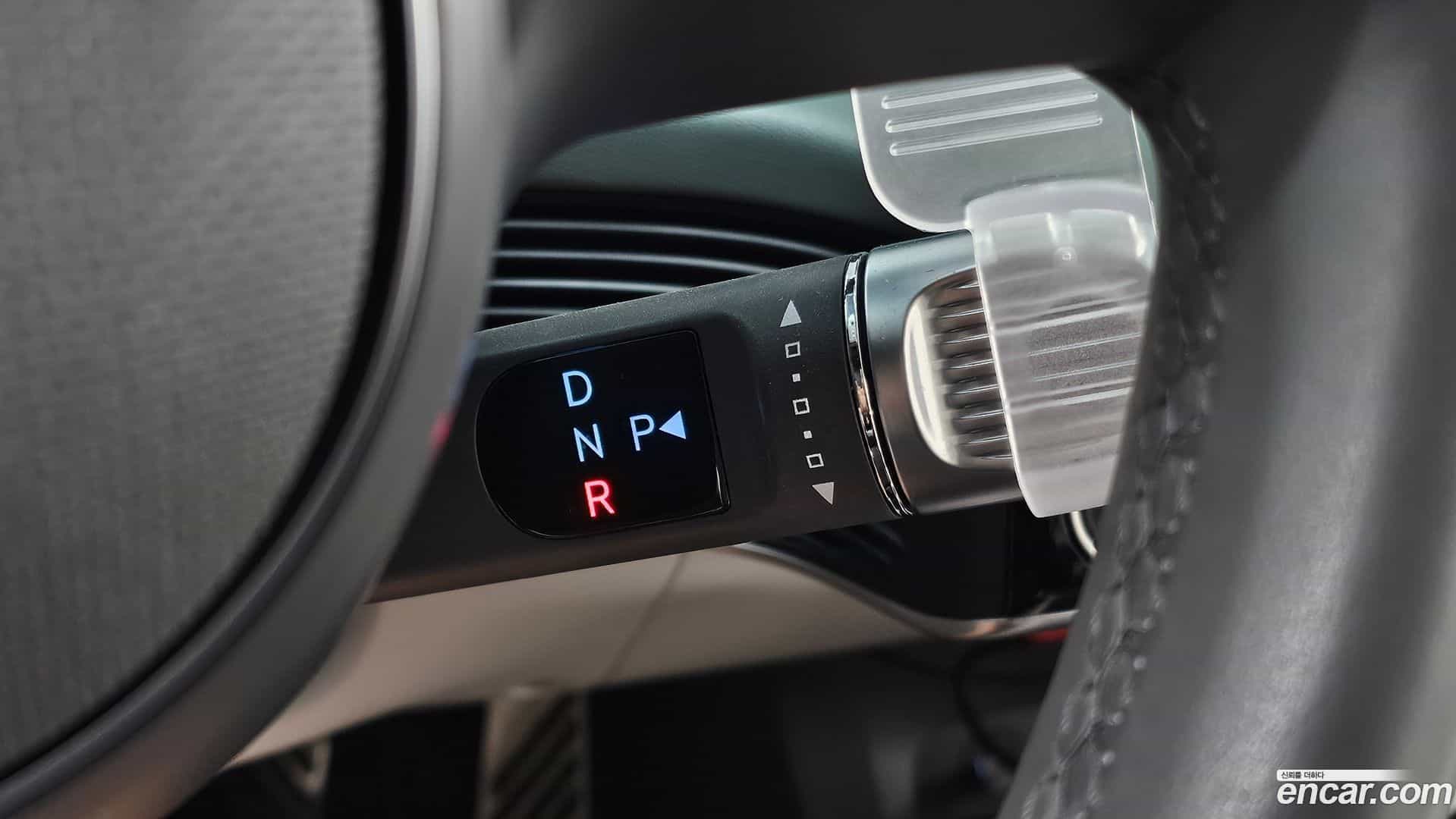 Ioniq5 Hyundai 2022.1-INNER-009