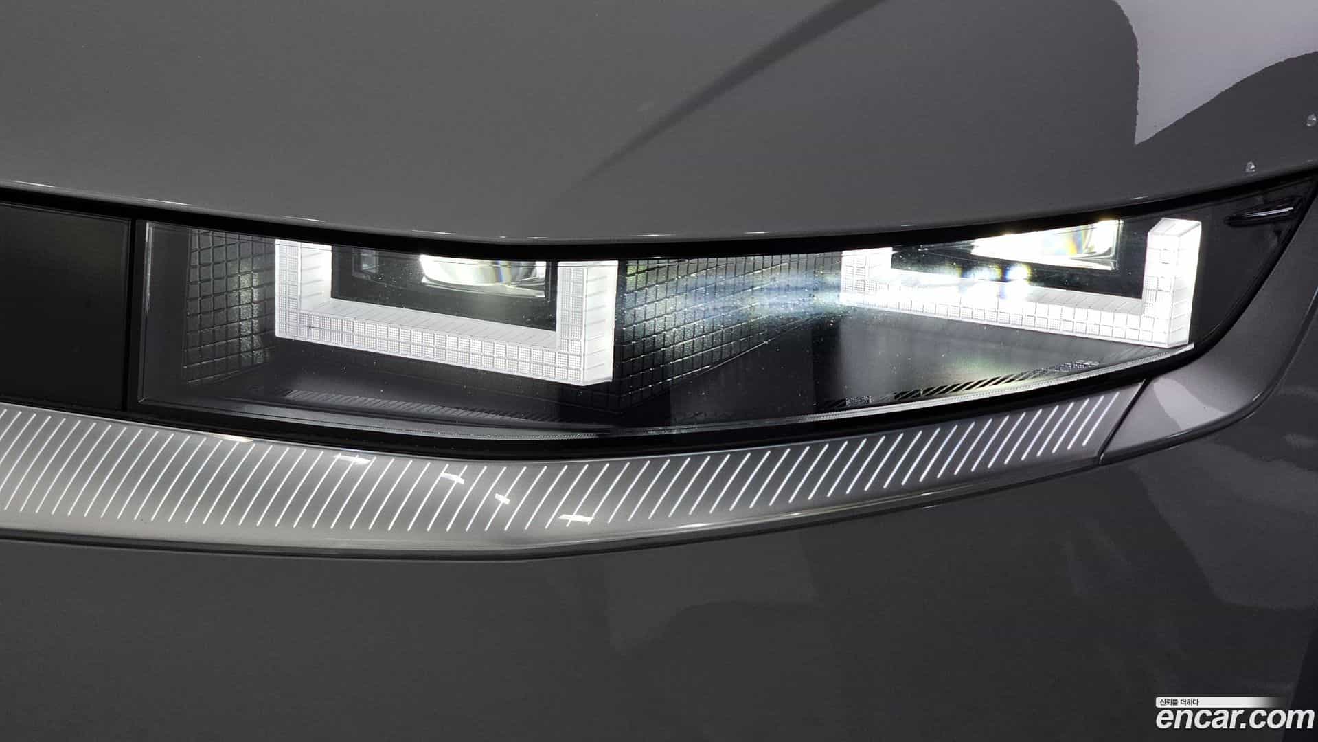 Ioniq5 Hyundai 2022.1-OUTER-032