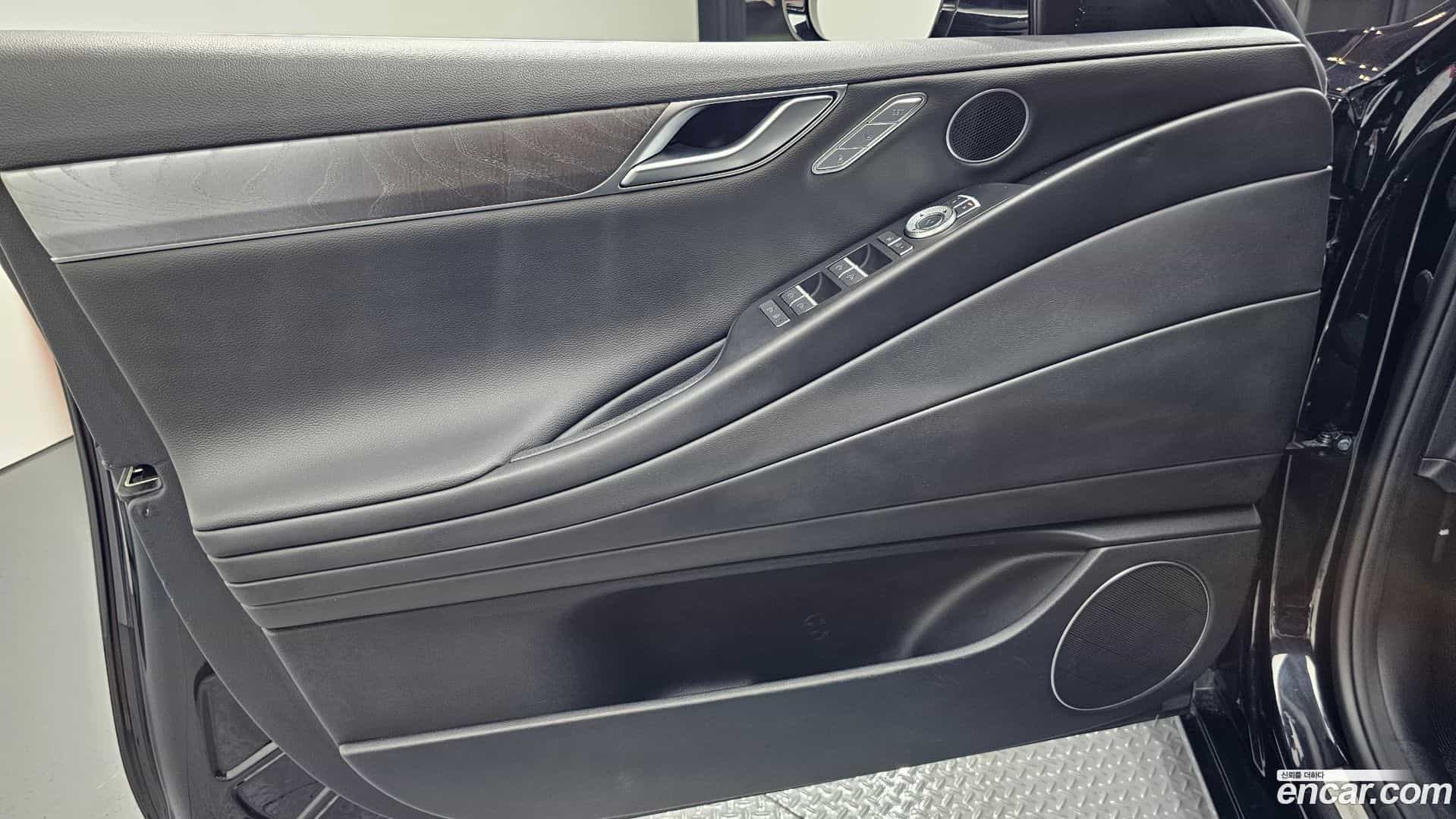 G80 Genesis 2020.5-INNER-034