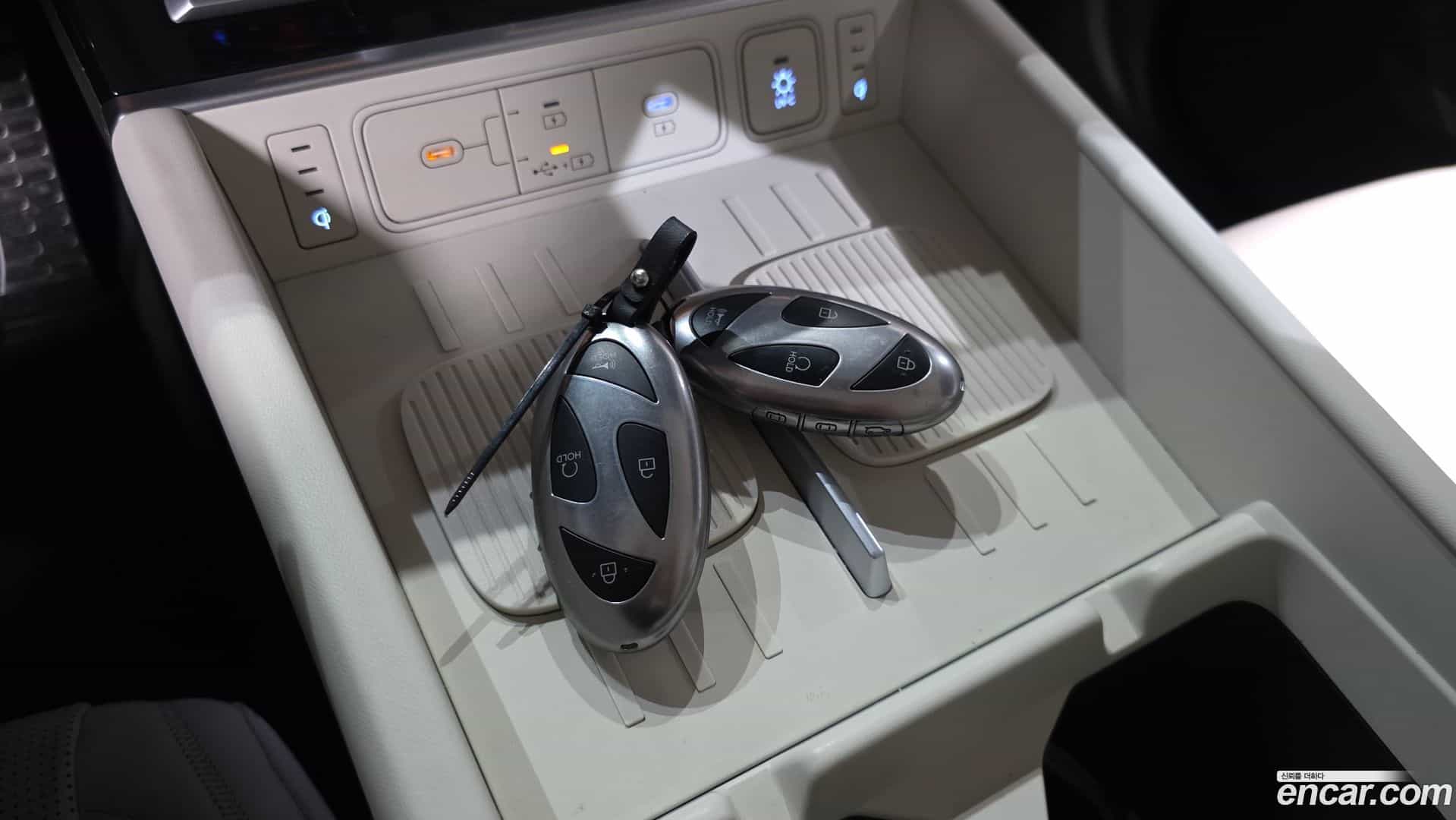 Santafe Hyundai 2023.9-OPTION-046