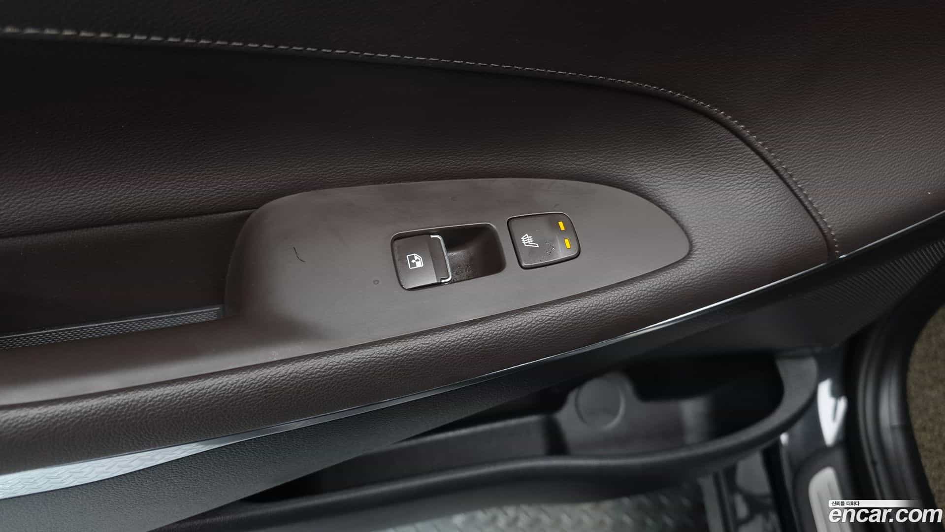 Grandeur Hyundai 2020.6-OPTION-023