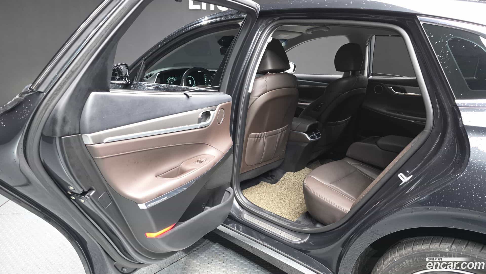 Grandeur Hyundai 2020.6-INNER-036