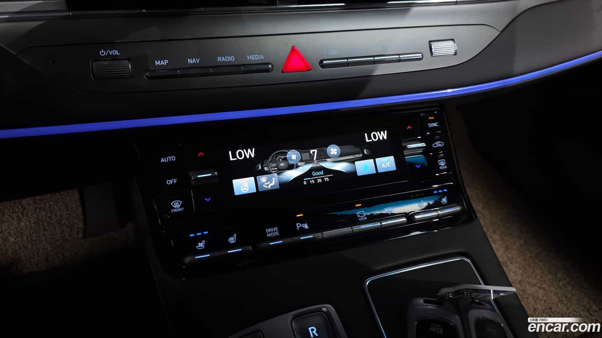 Grandeur Hyundai 2020.6-OPTION-044