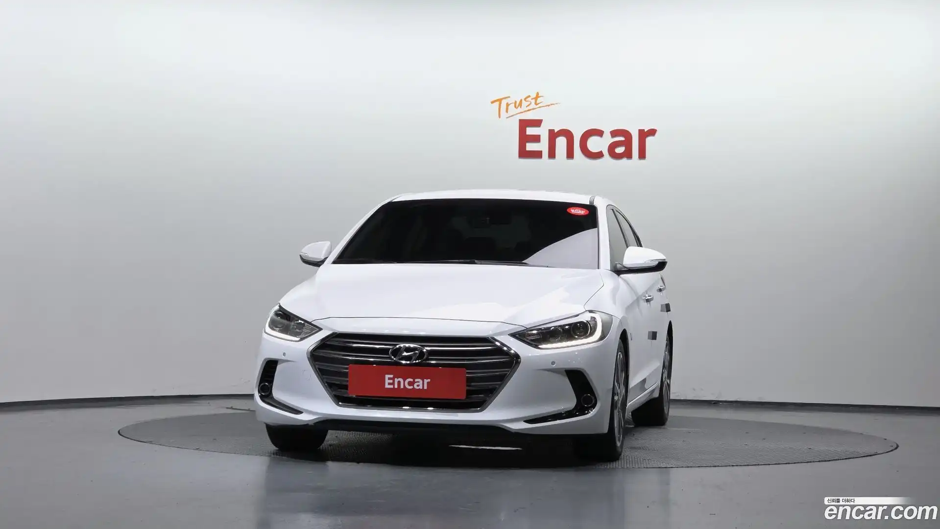 AVANTE Hyundai 2017.0-OUTER-003