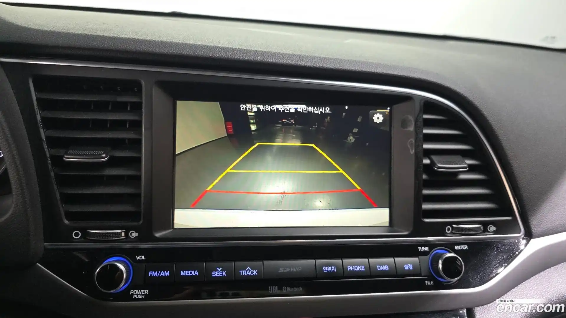 AVANTE Hyundai 2017.0-OPTION-019