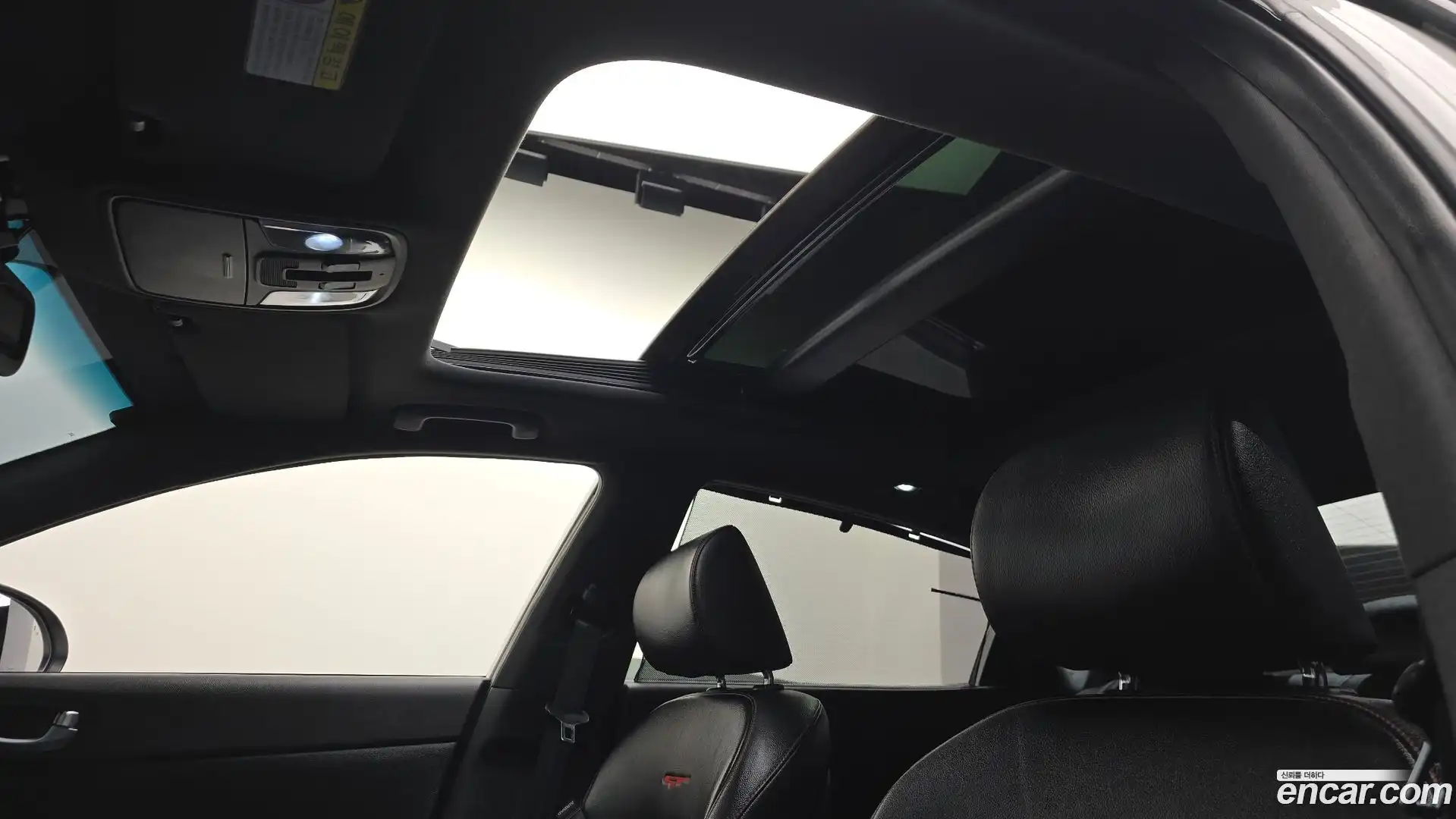 K5 Kia 2017.4-OPTION-024