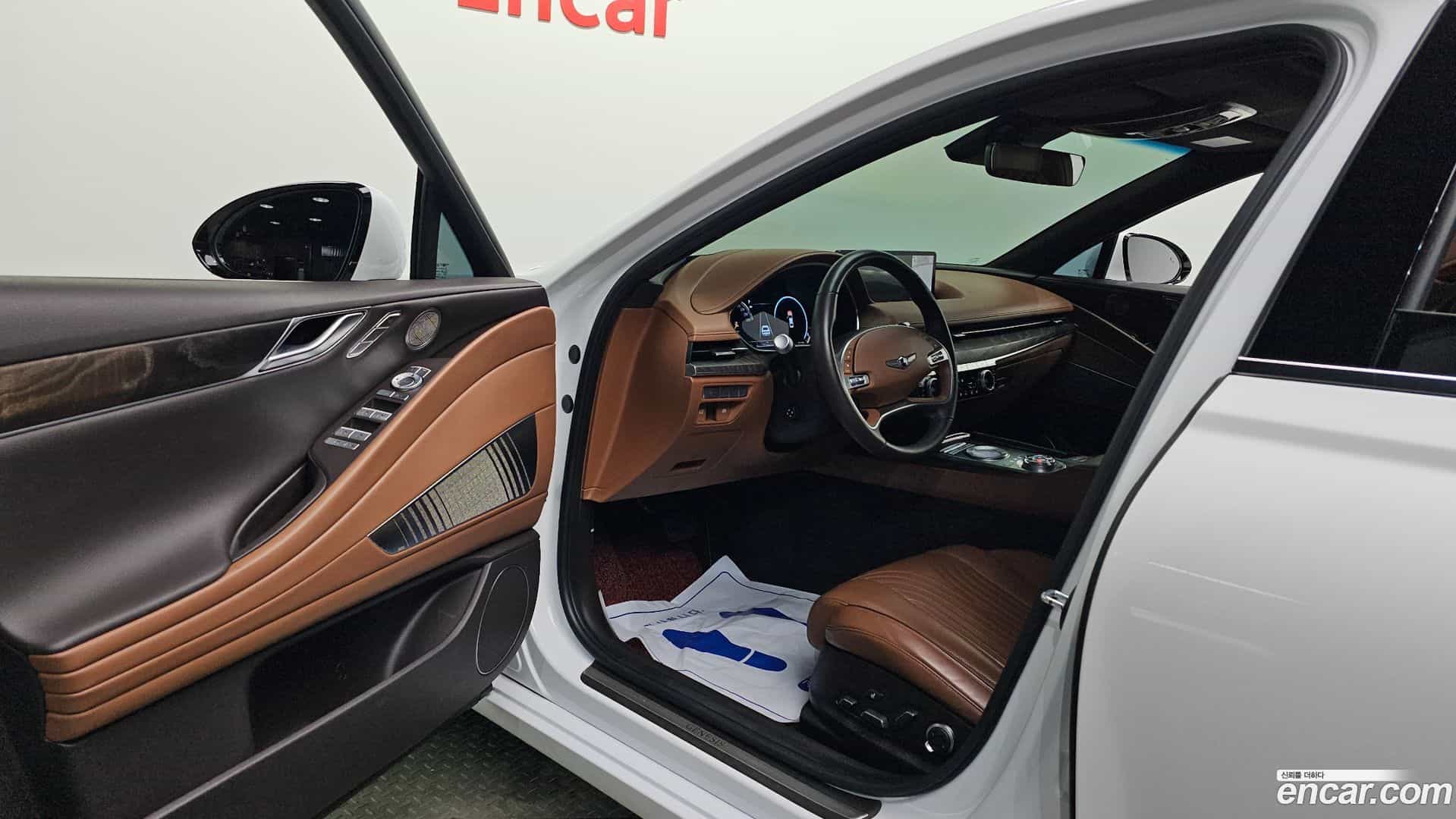 G80 Genesis 2020.4-INNER-010