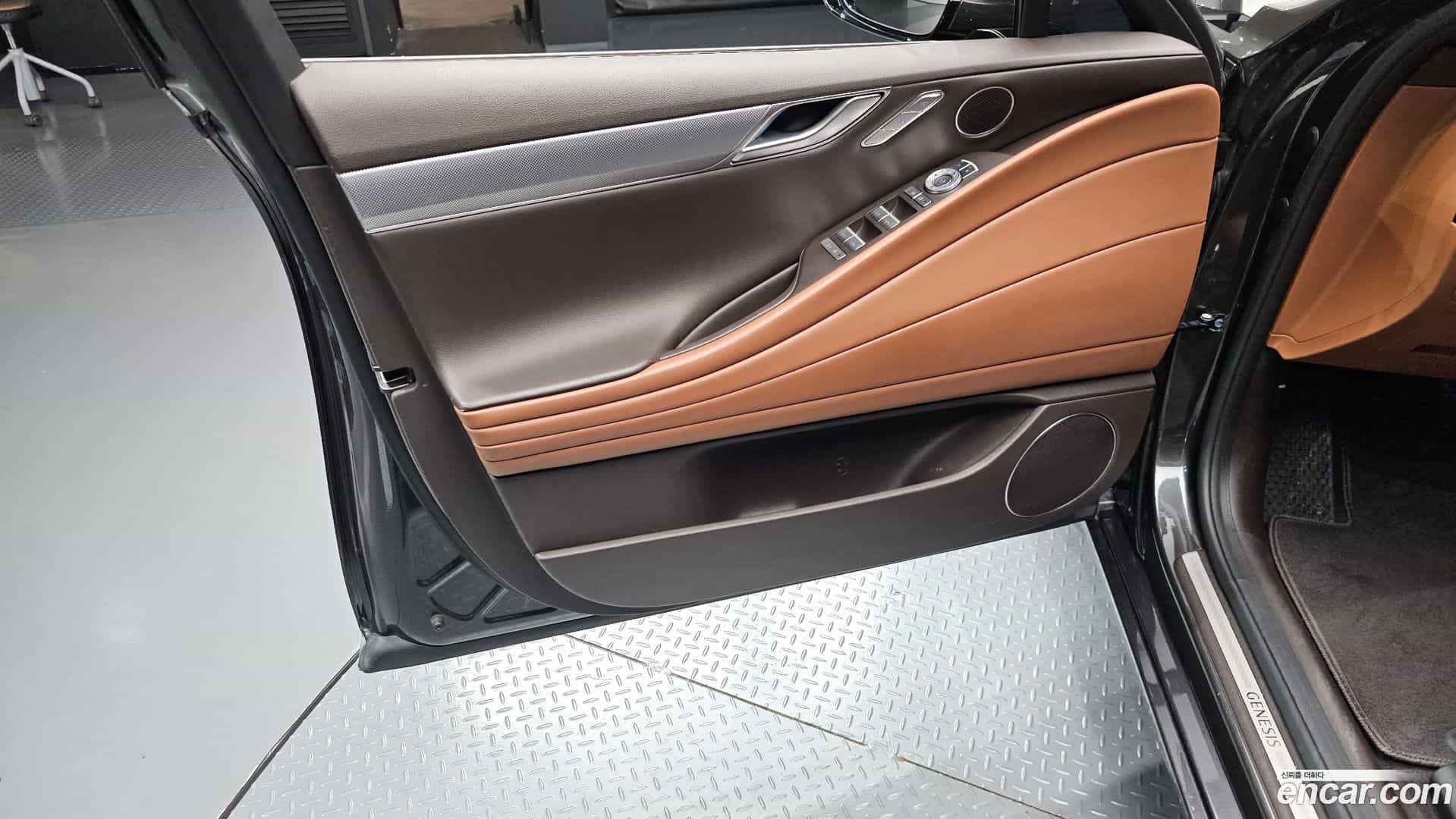 G80 Genesis 2023.4-INNER-034