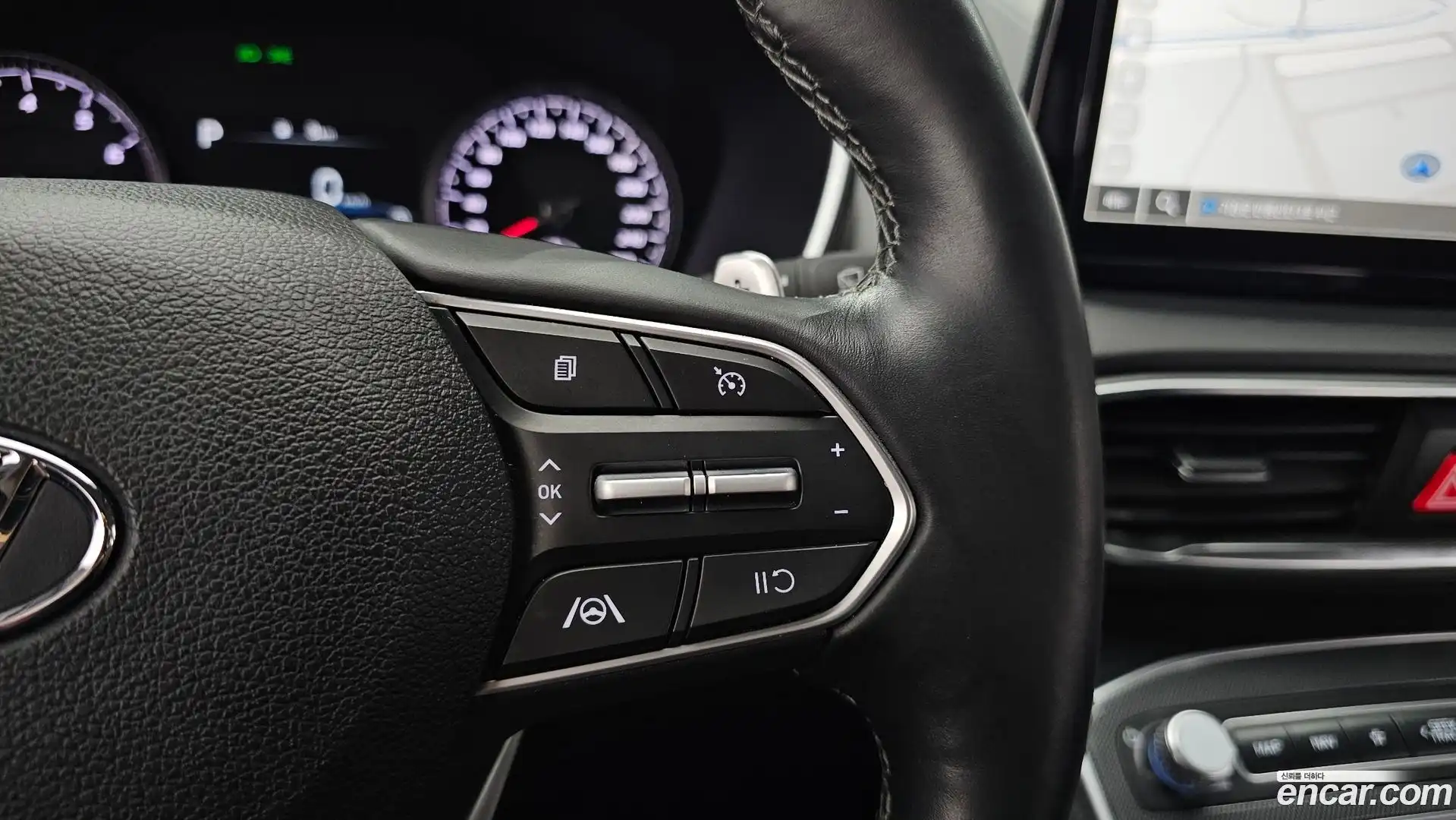 Santafe Hyundai 2022.8-OPTION-040
