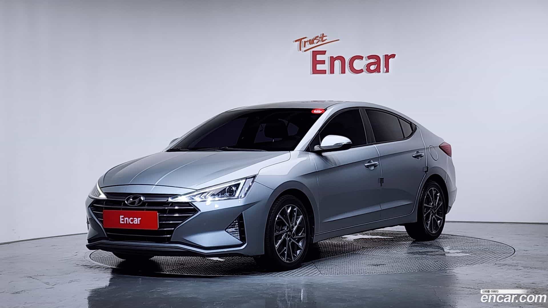 AVANTE Hyundai 2019.7-OUTER-001