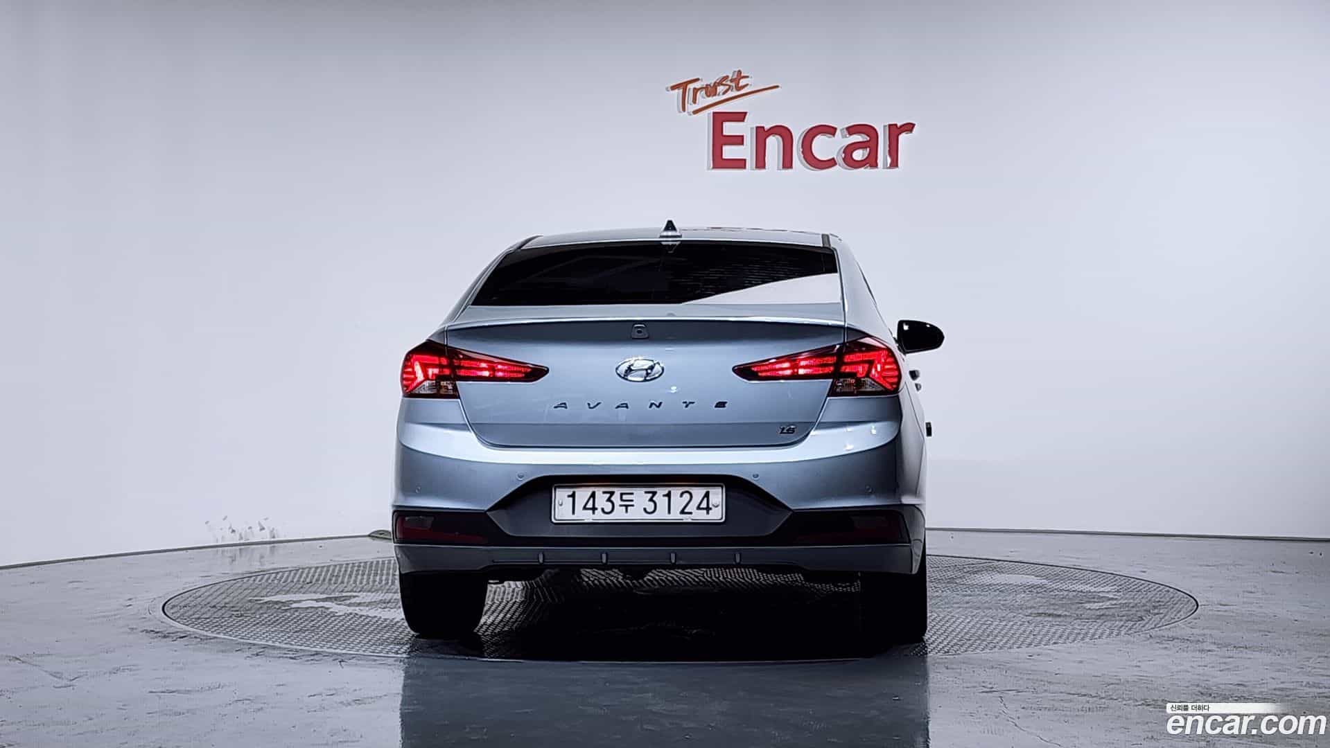 AVANTE Hyundai 2019.7-OUTER-004