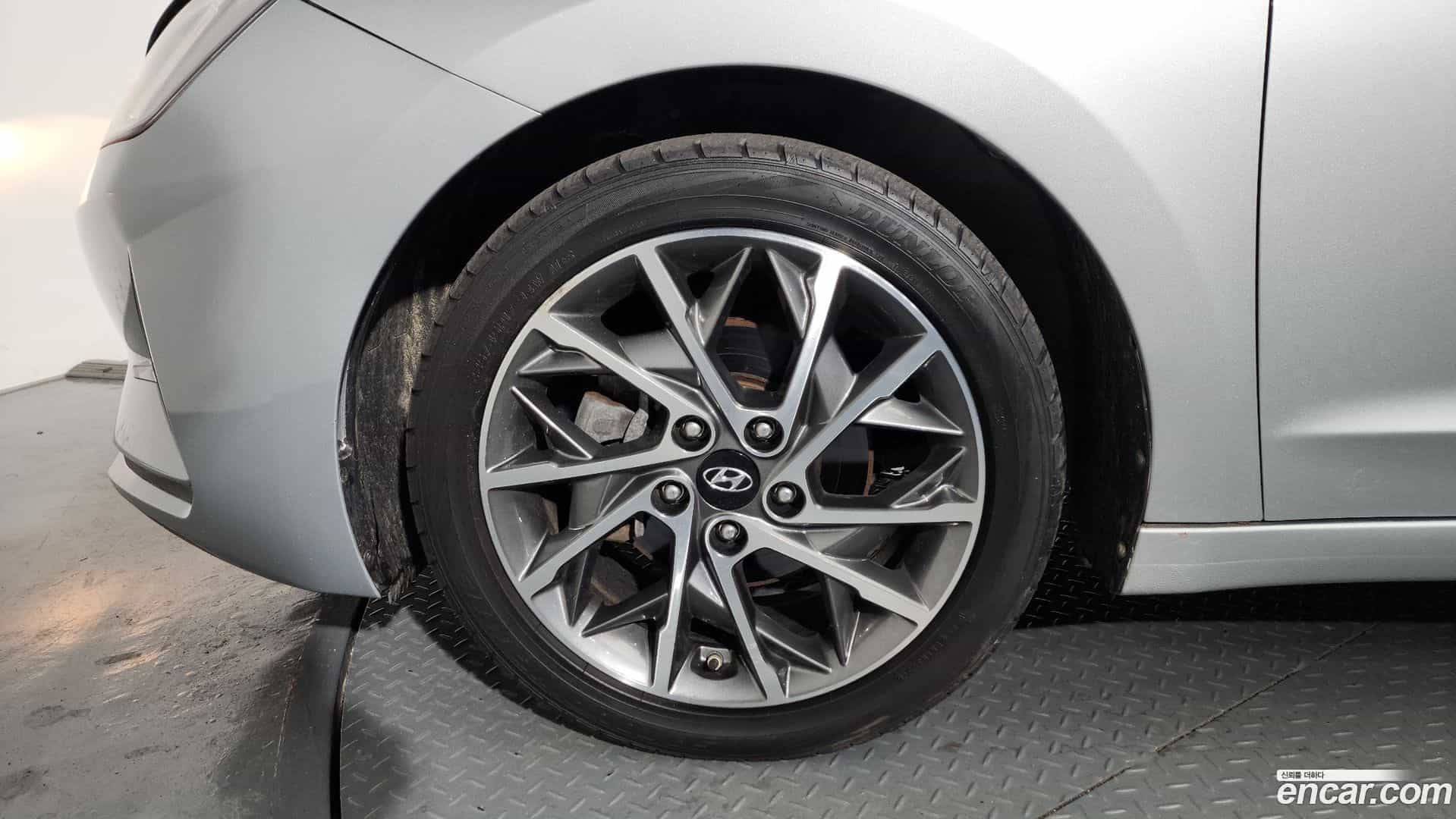 AVANTE Hyundai 2019.7-OUTER-005