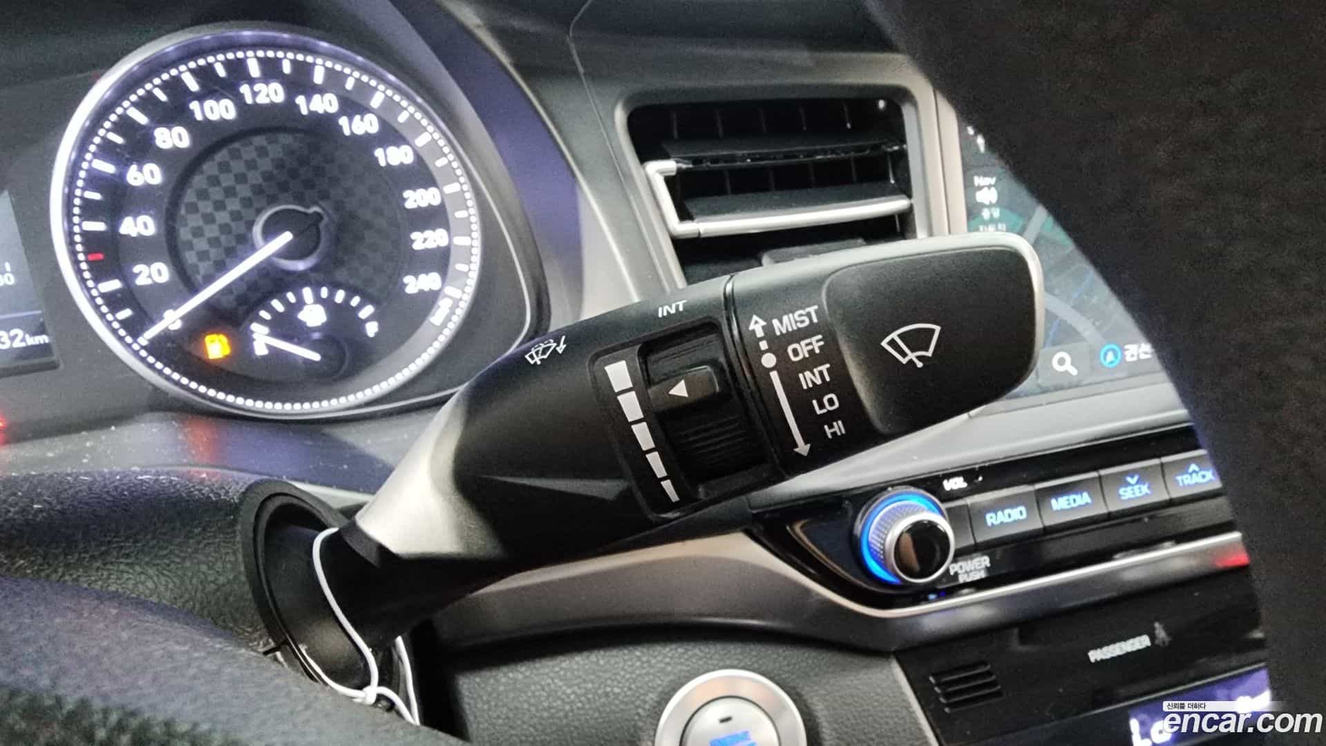 AVANTE Hyundai 2019.7-OPTION-042