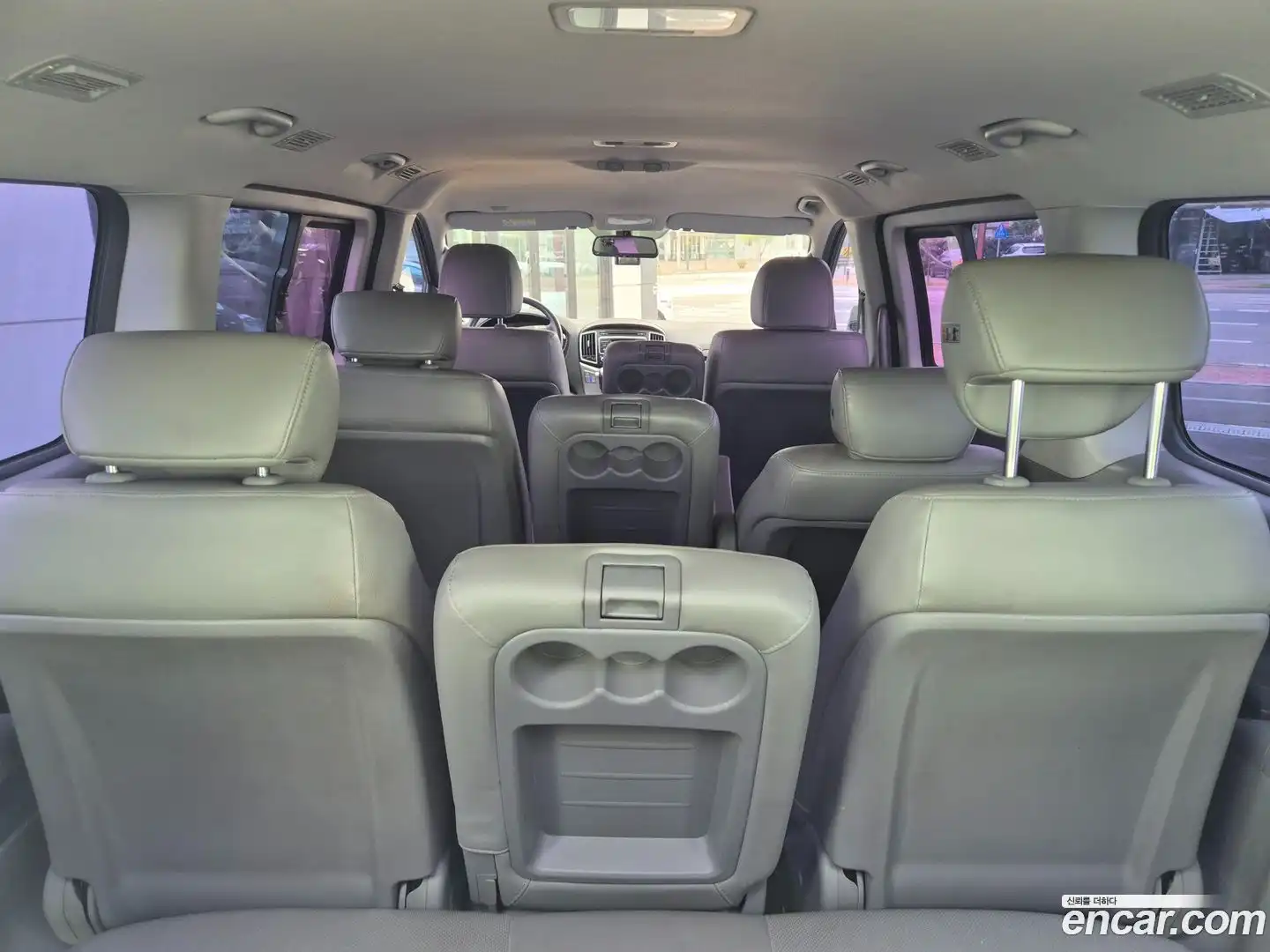Starex Hyundai 2017.8-INNER-007