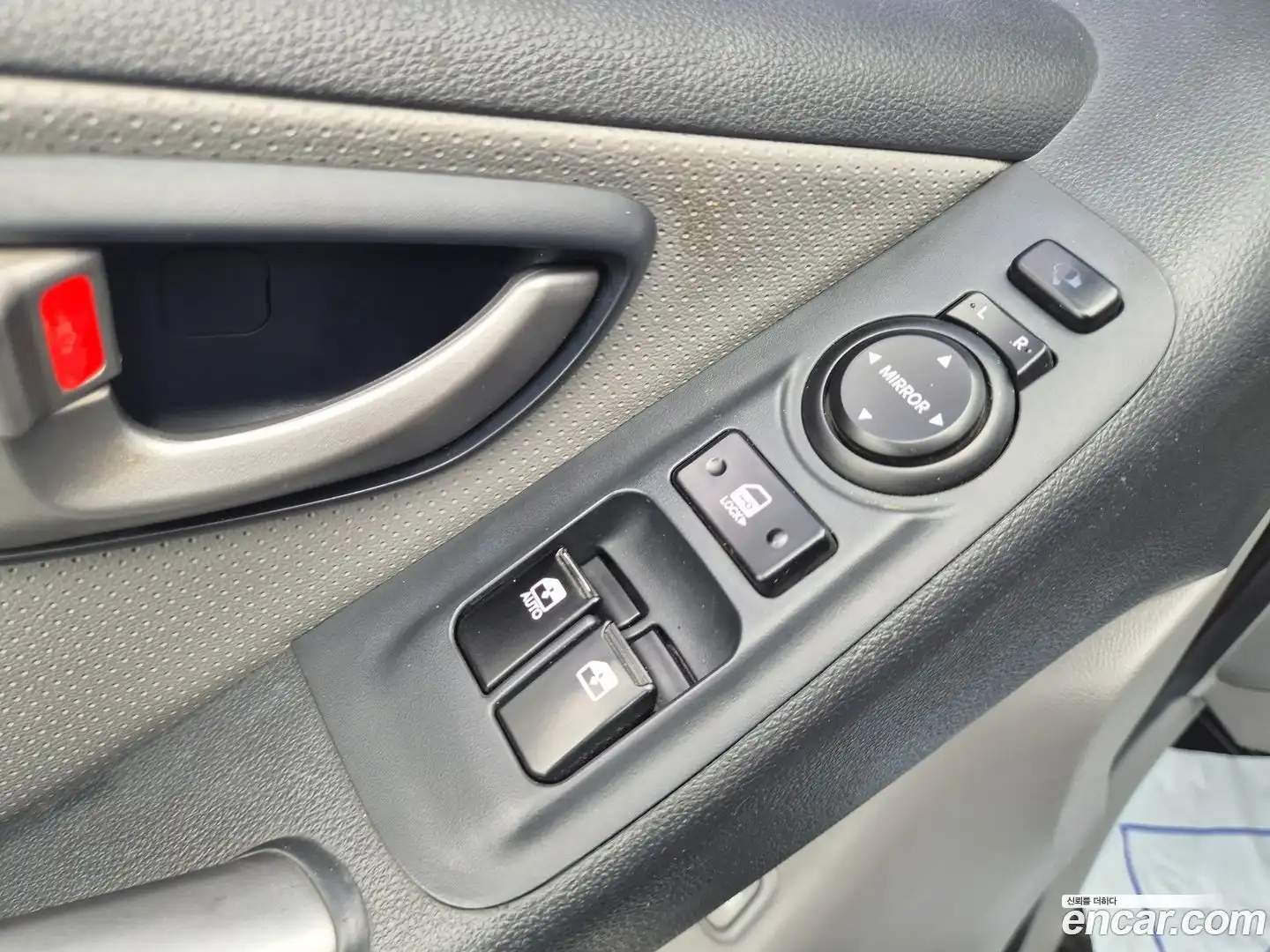 Starex Hyundai 2017.8-OPTION-020