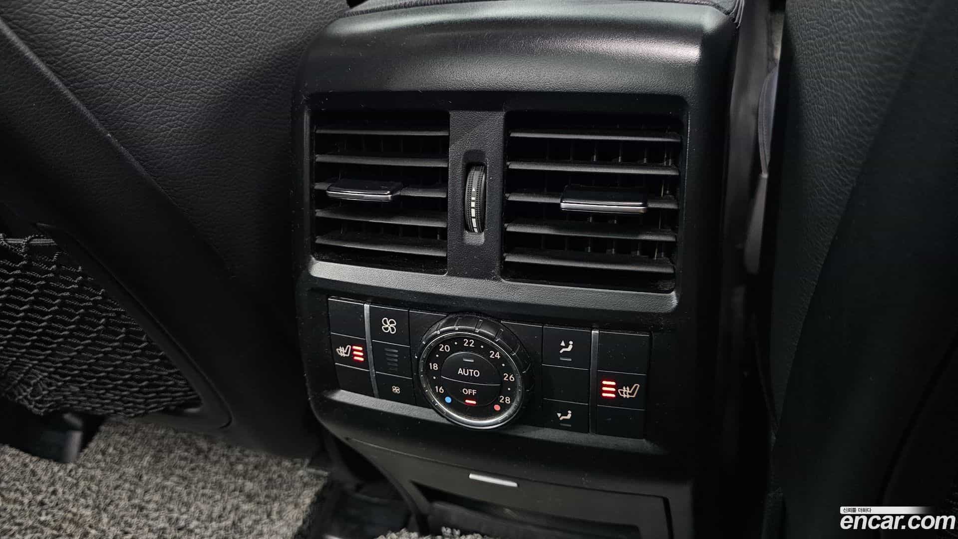GLE-Class Mercedes-Benz 2016.7-OPTION-022