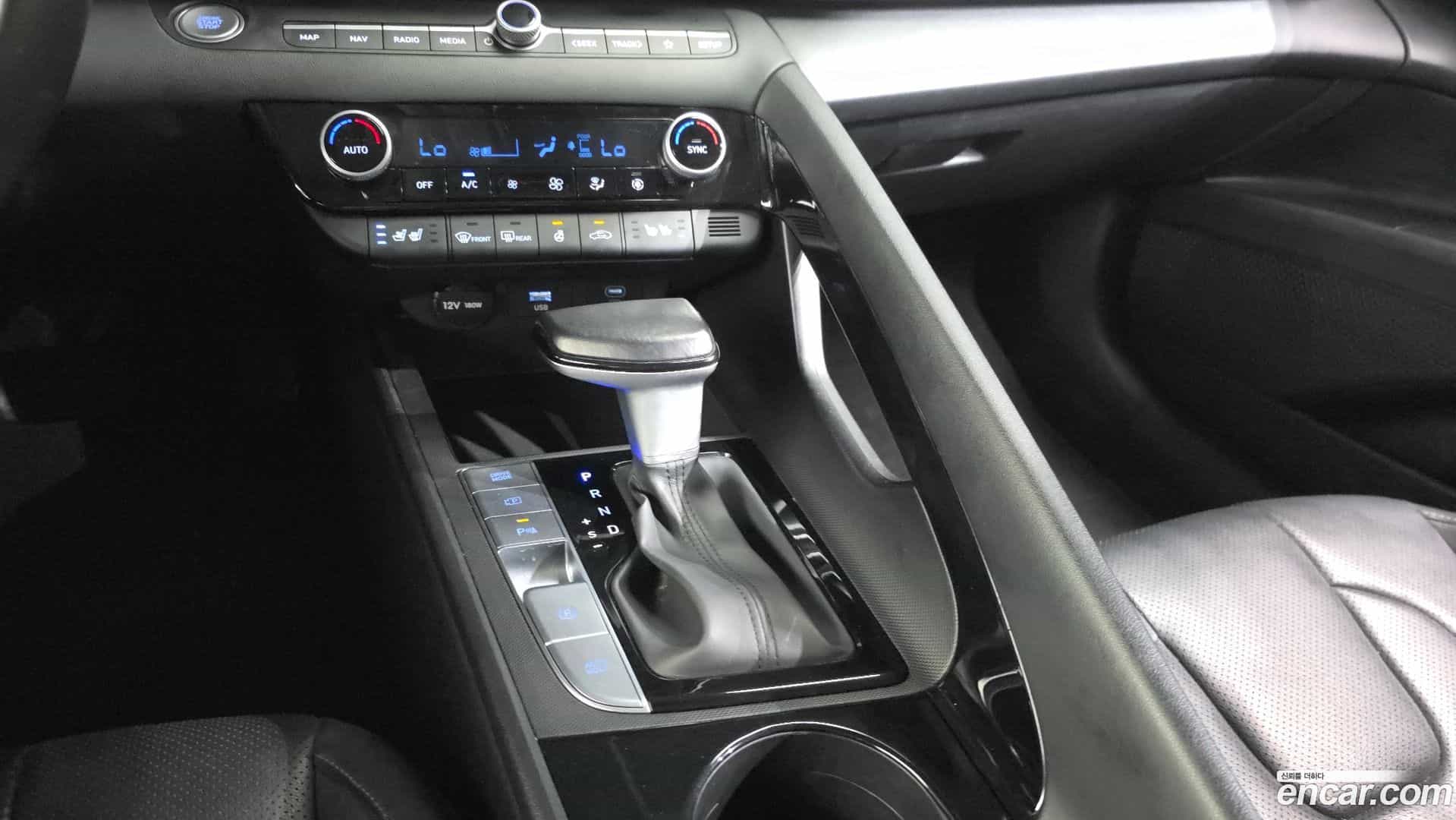 AVANTE Hyundai 2023.5-INNER-009
