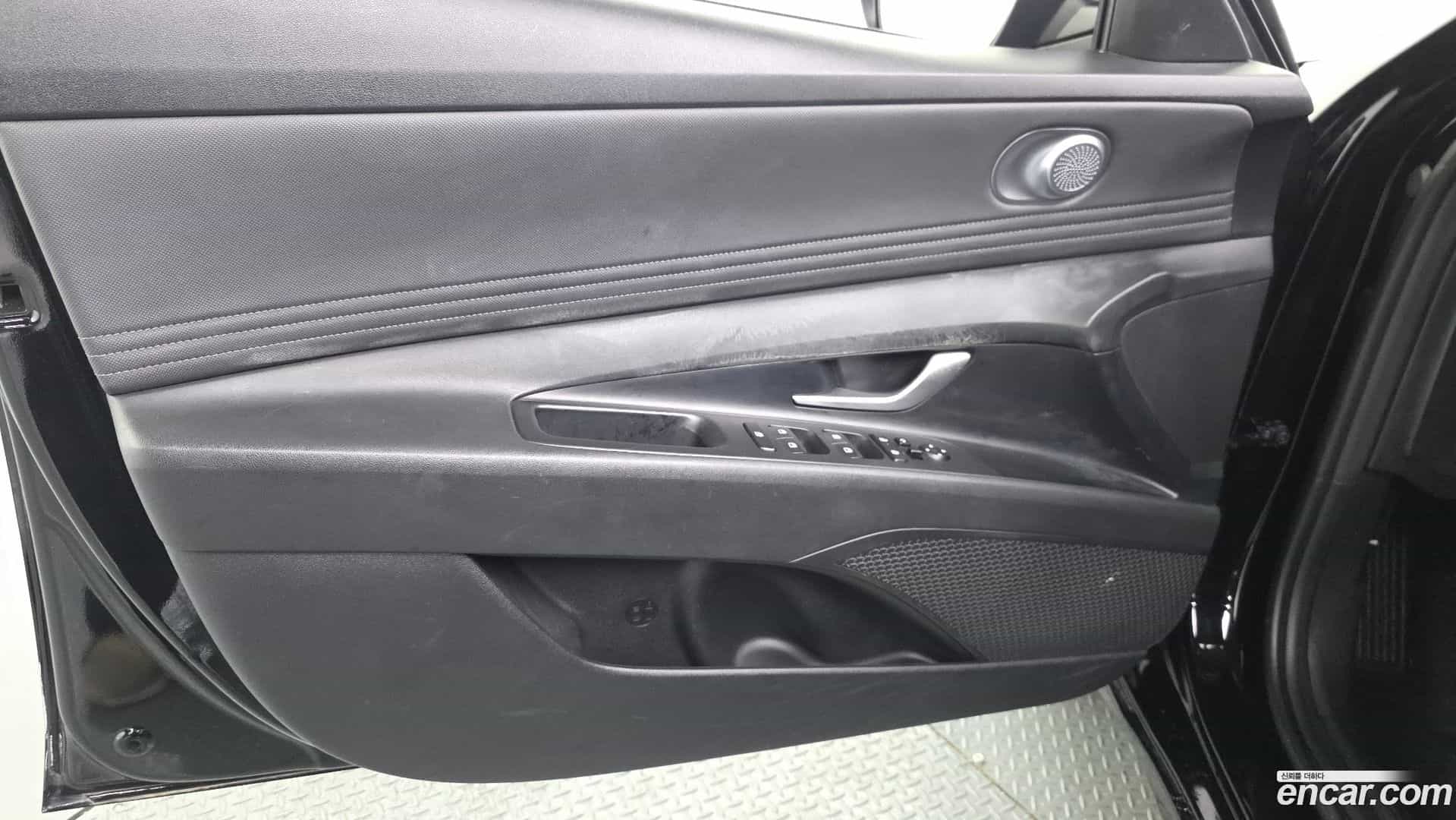 AVANTE Hyundai 2023.5-INNER-034