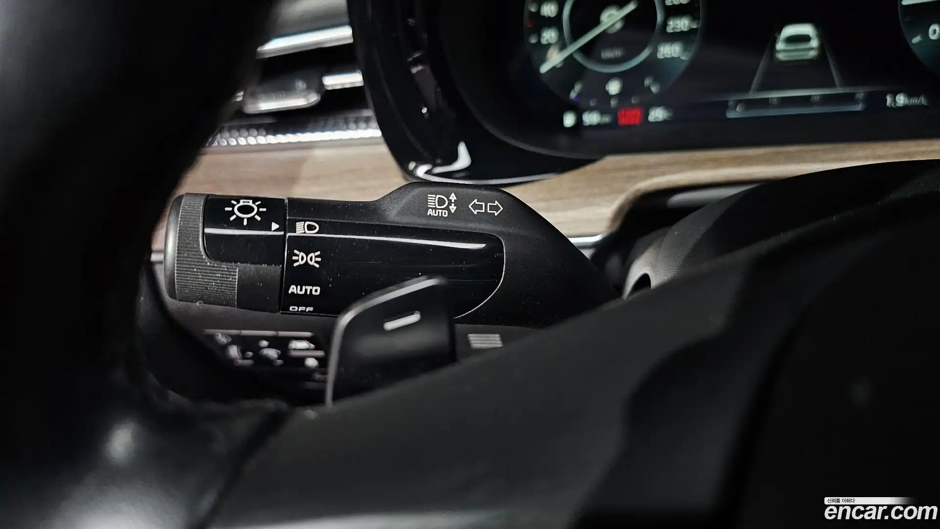 K5 Kia 2020.0-OPTION-040