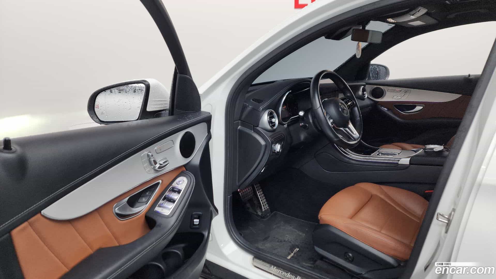 GLC-Class Mercedes-Benz 2023.3-INNER-010