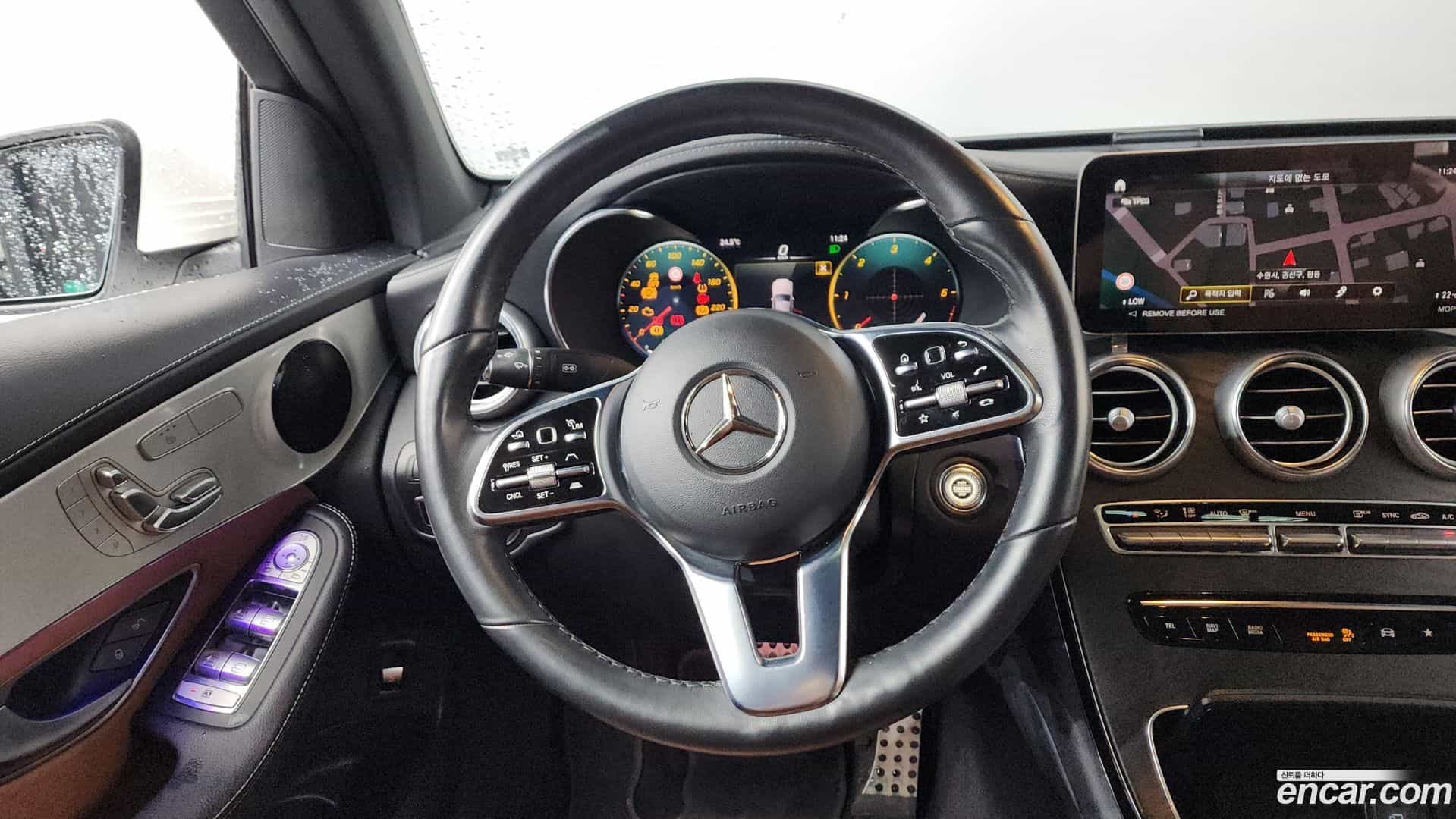 GLC-Class Mercedes-Benz 2023.3-OPTION-017
