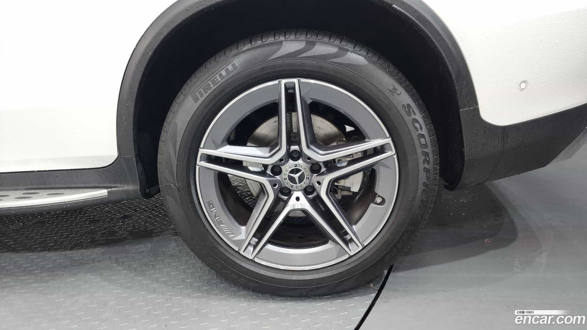 GLC-Class Mercedes-Benz 2023.3-OUTER-031