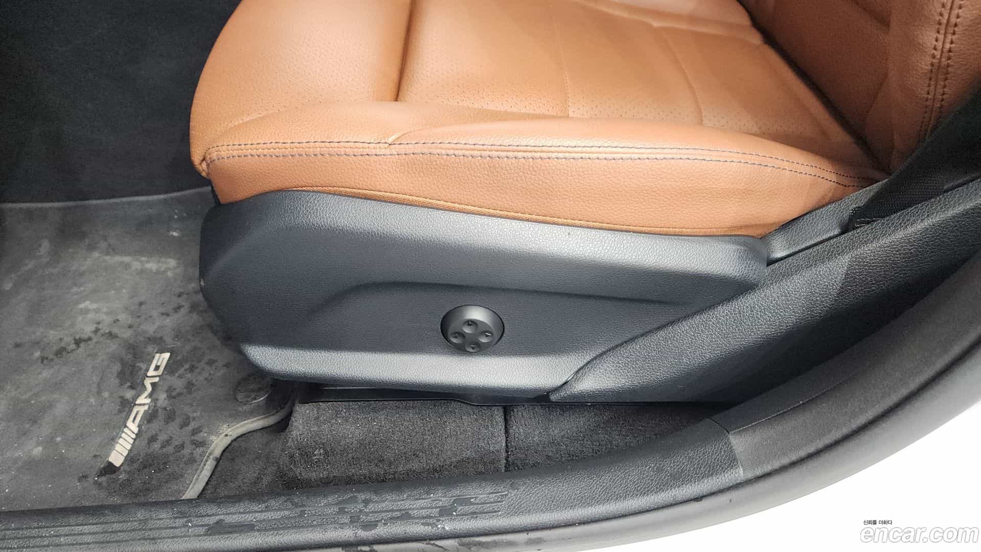 GLC-Class Mercedes-Benz 2023.3-OPTION-044