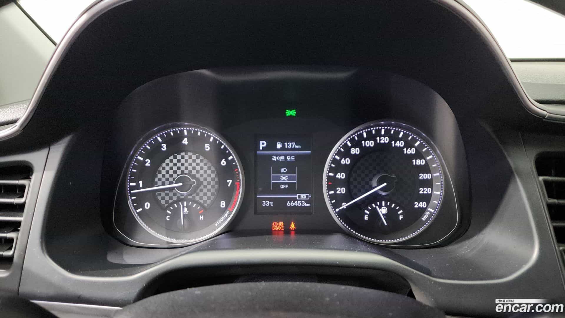 AVANTE Hyundai 2019.6-INNER-008