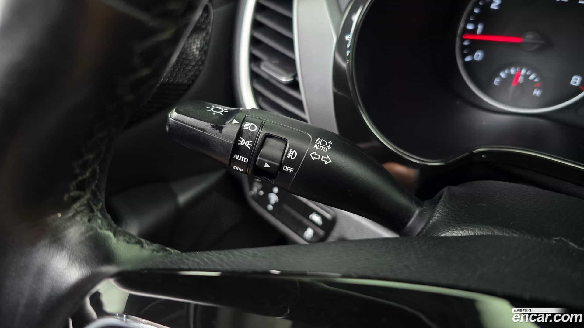 Seltos Kia 2019.8-OPTION-022