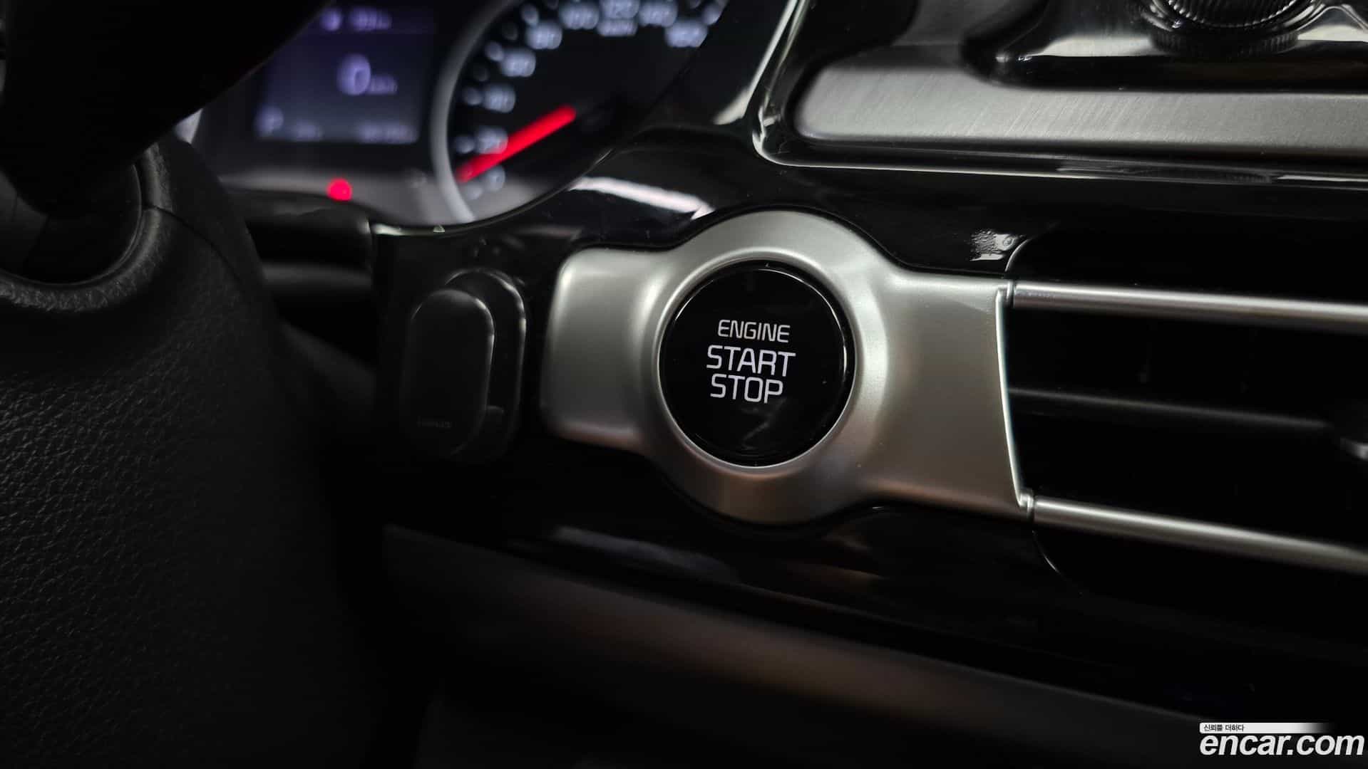 Seltos Kia 2019.8-OPTION-040