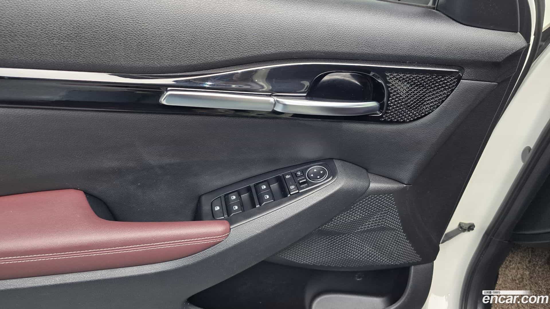 Seltos Kia 2019.8-OPTION-043