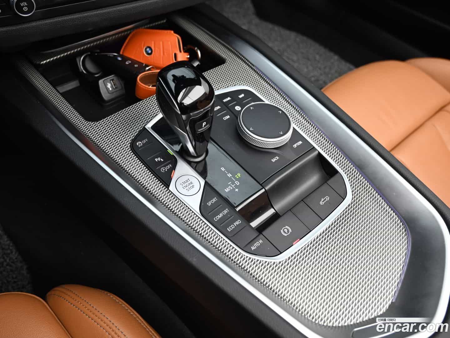 Z4 BMW 2025.6-INNER-009