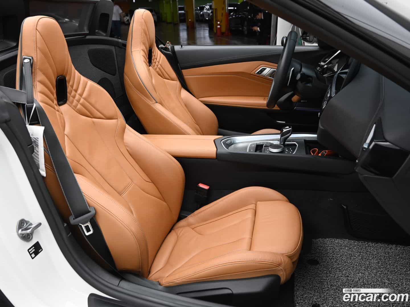 Z4 BMW 2025.6-INNER-010