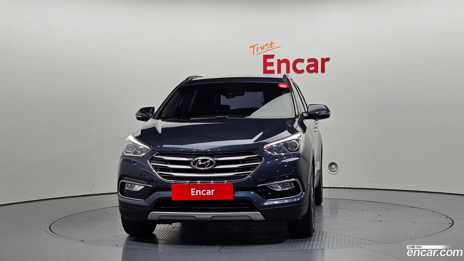 Santafe Hyundai 2017.1-OUTER-003