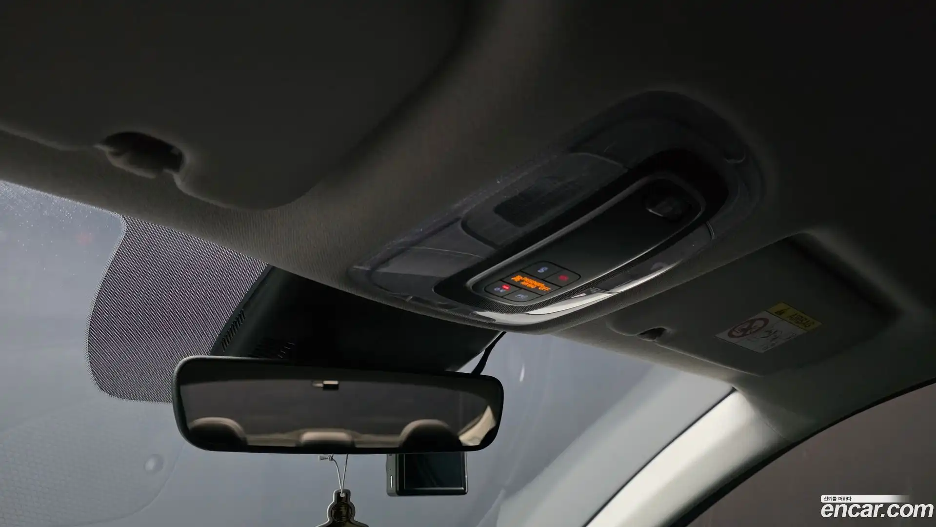 AVANTE Hyundai 2021.3-OPTION-021