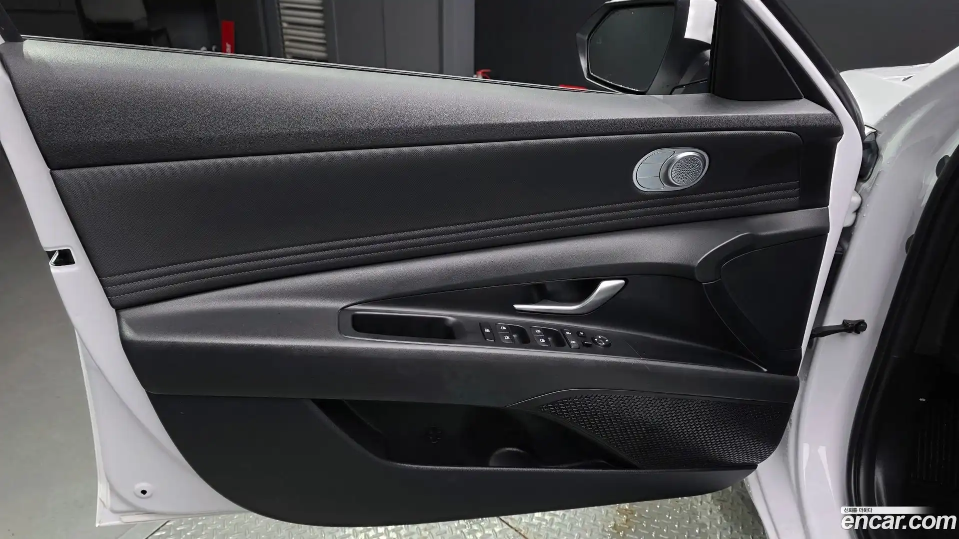 AVANTE Hyundai 2021.3-INNER-034