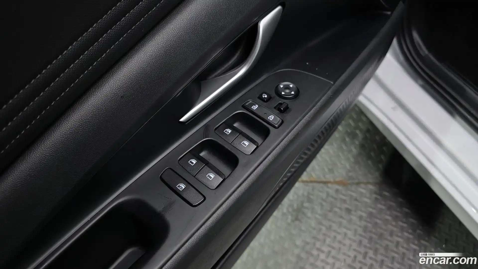 AVANTE Hyundai 2021.3-OPTION-043