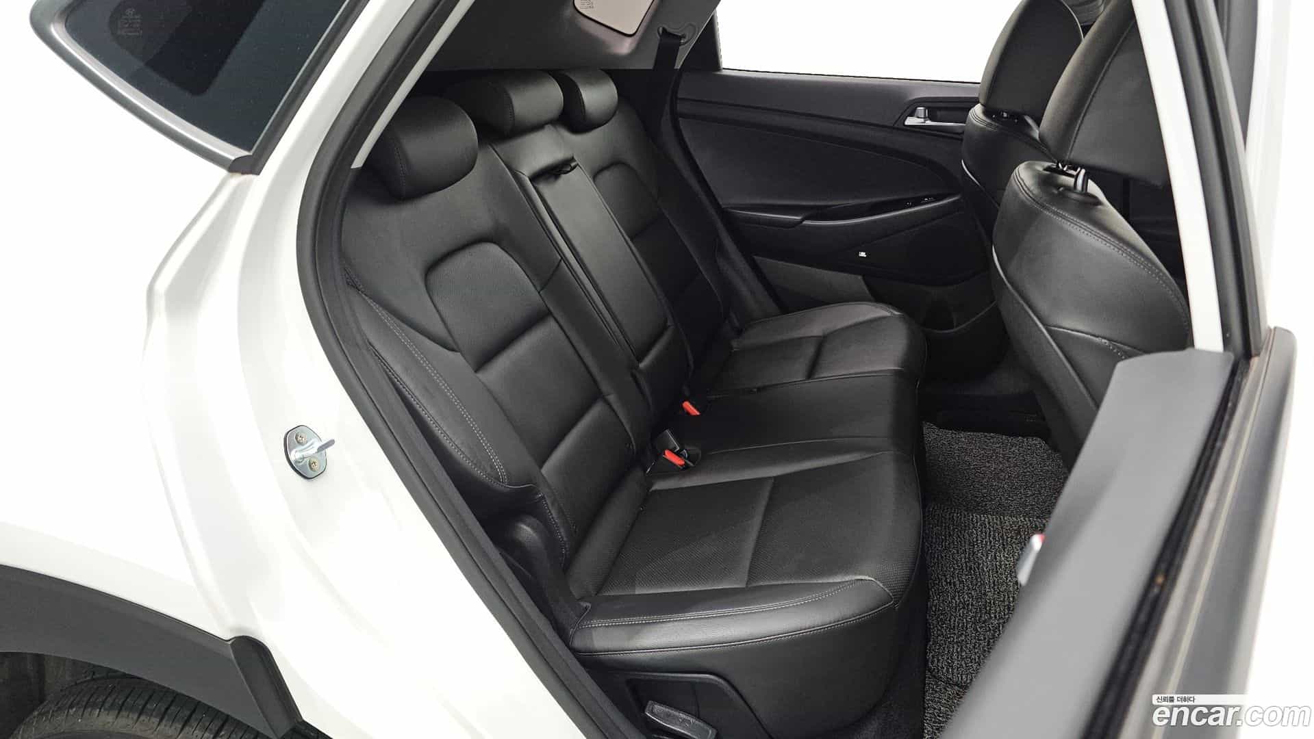 Tucson Hyundai 2018.10-OPTION-015