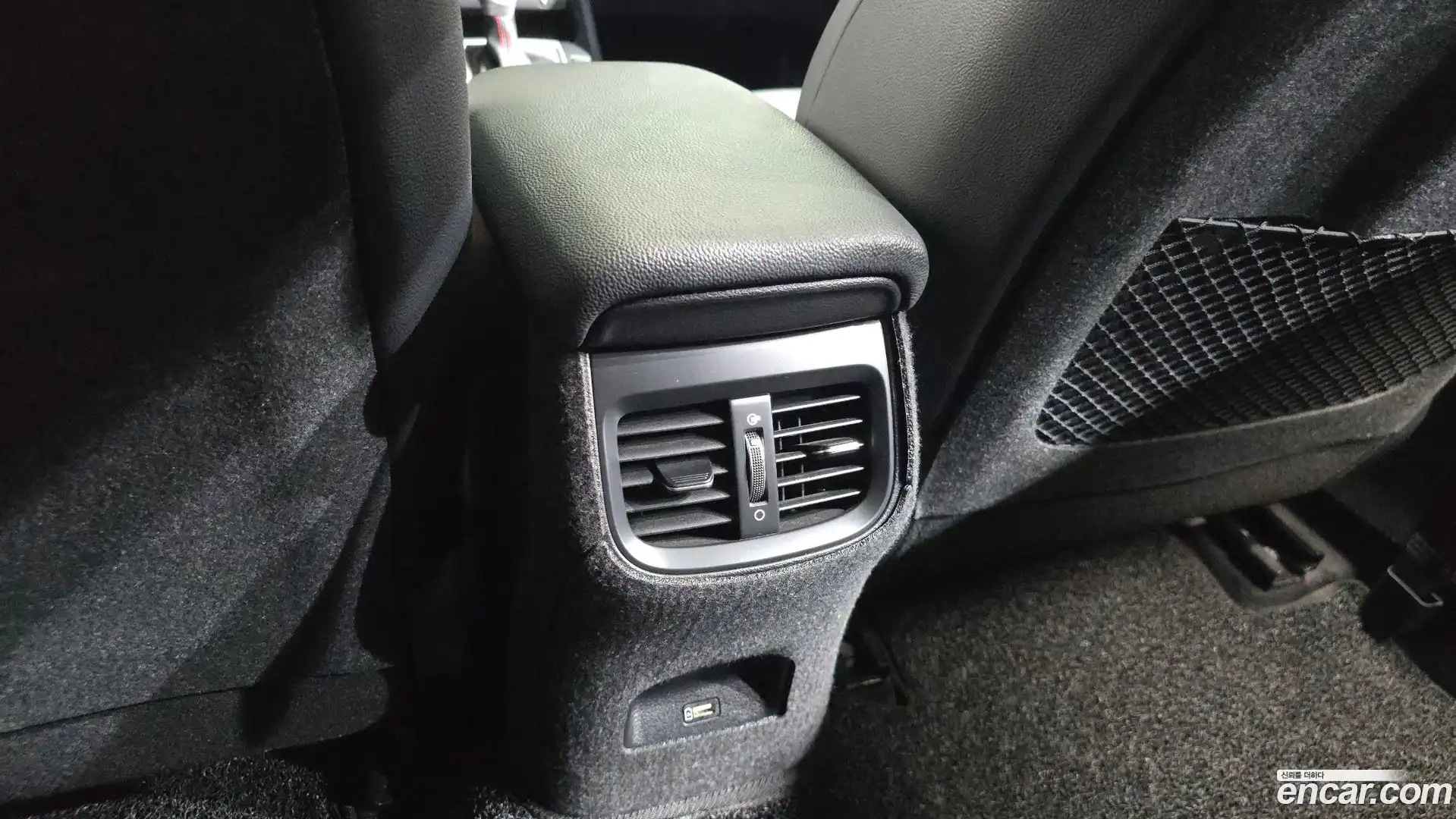 K3 Kia 2023.9-OPTION-043